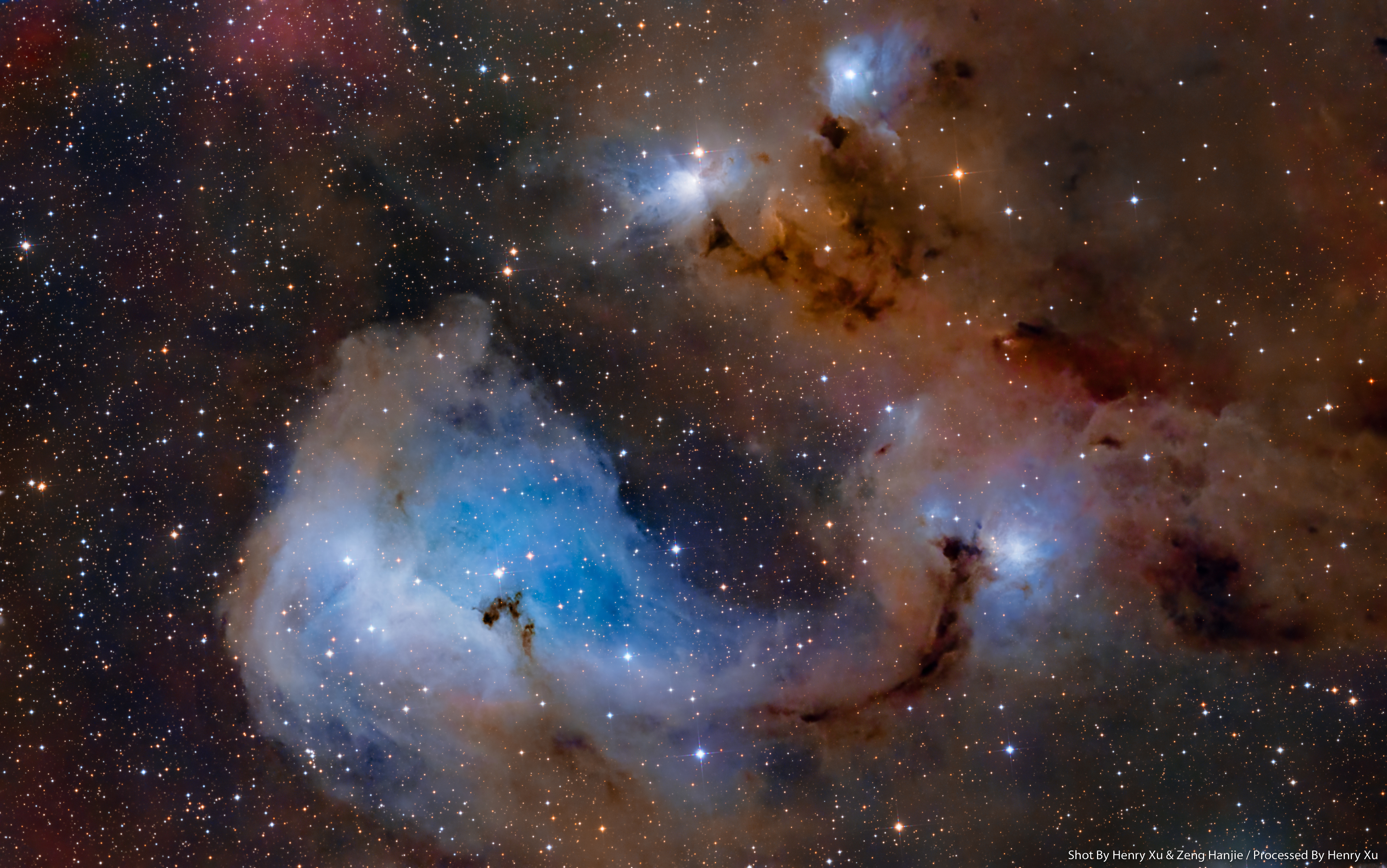 宇宙小蓝鲸IC447德雷尔星云