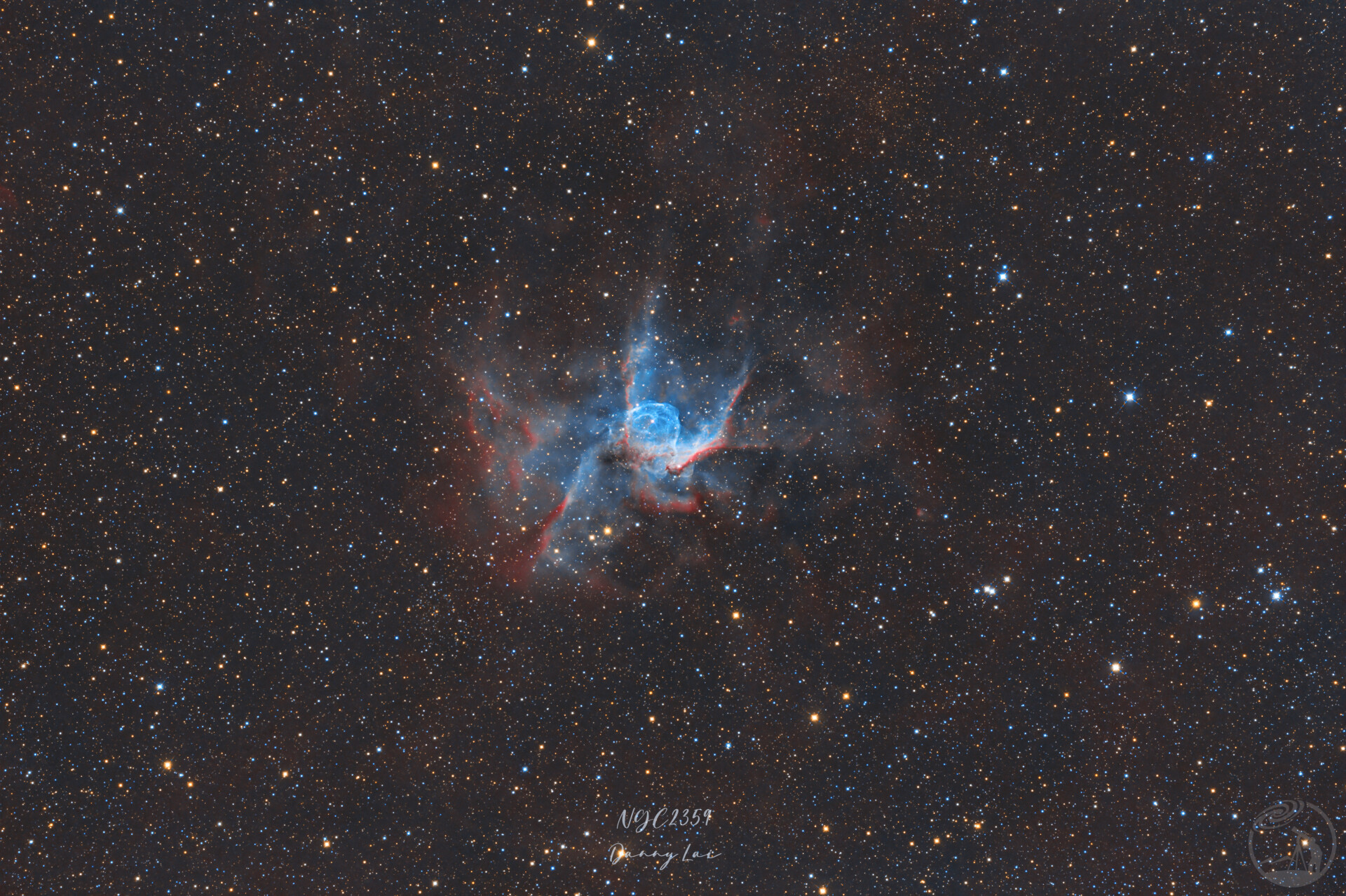 NGC2359雷神头盔