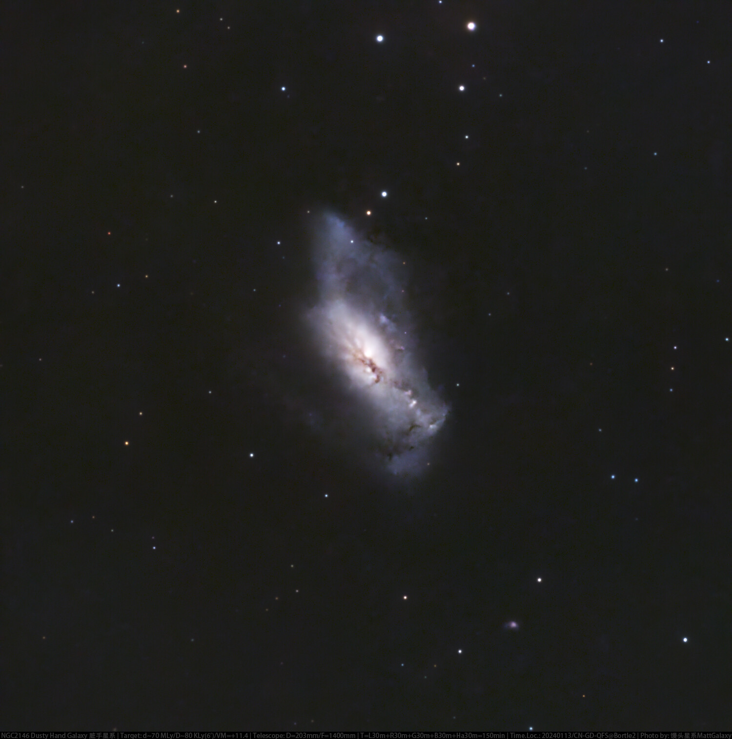 脏手星系 NGC2146 Dusty Hand Galaxy