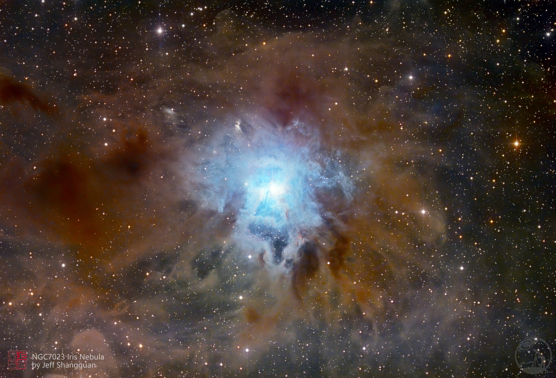 鸢尾花星云 NGC7023