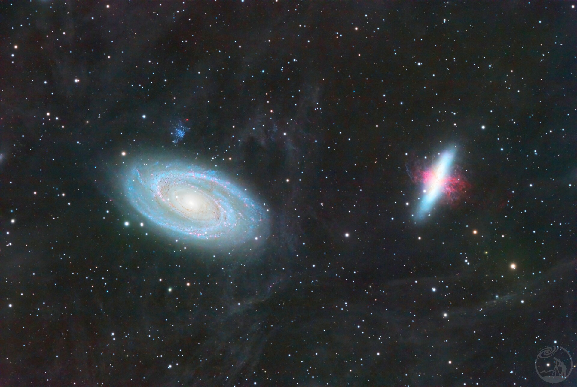 M81M82