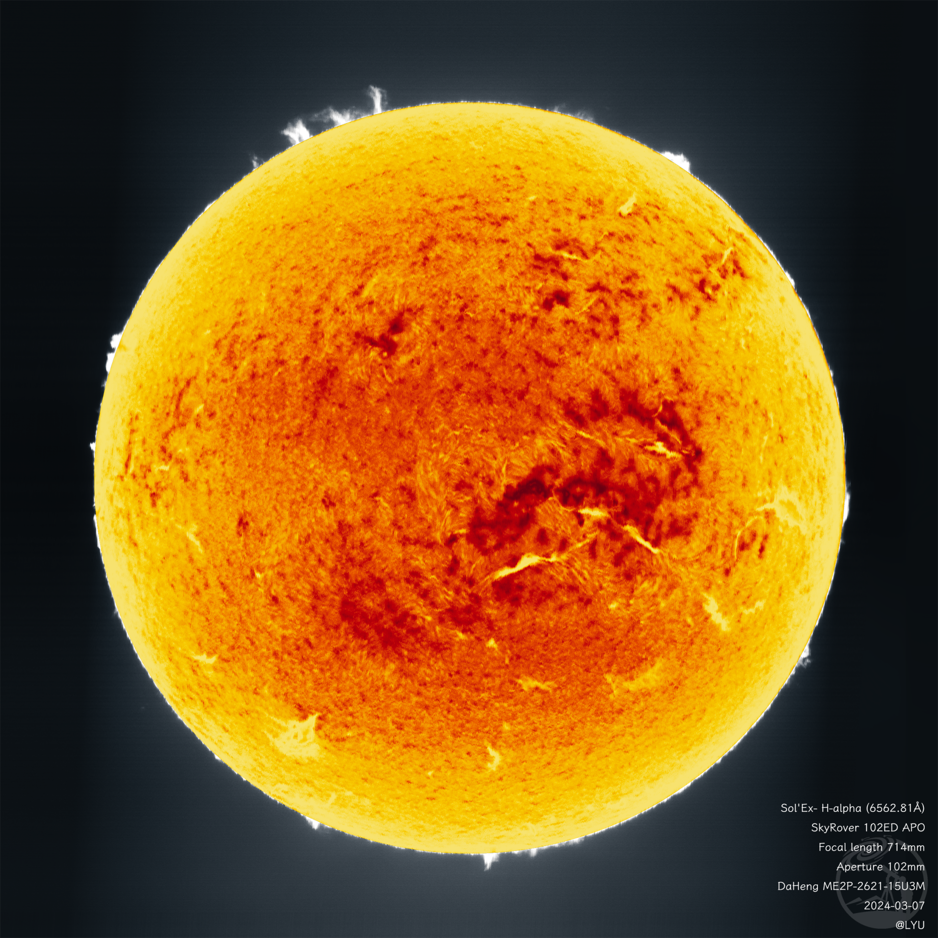 太阳光谱扫描