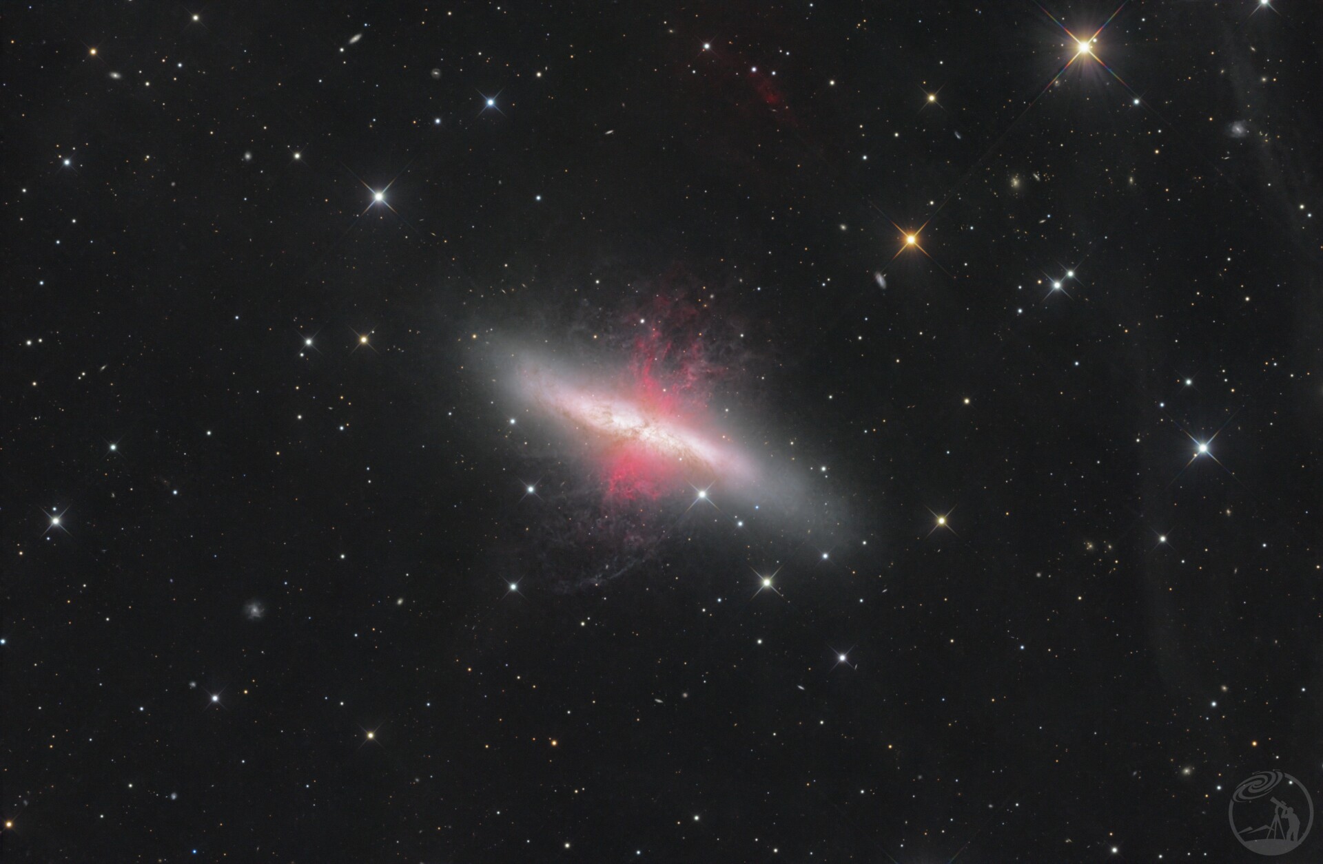 M82雪茄星系