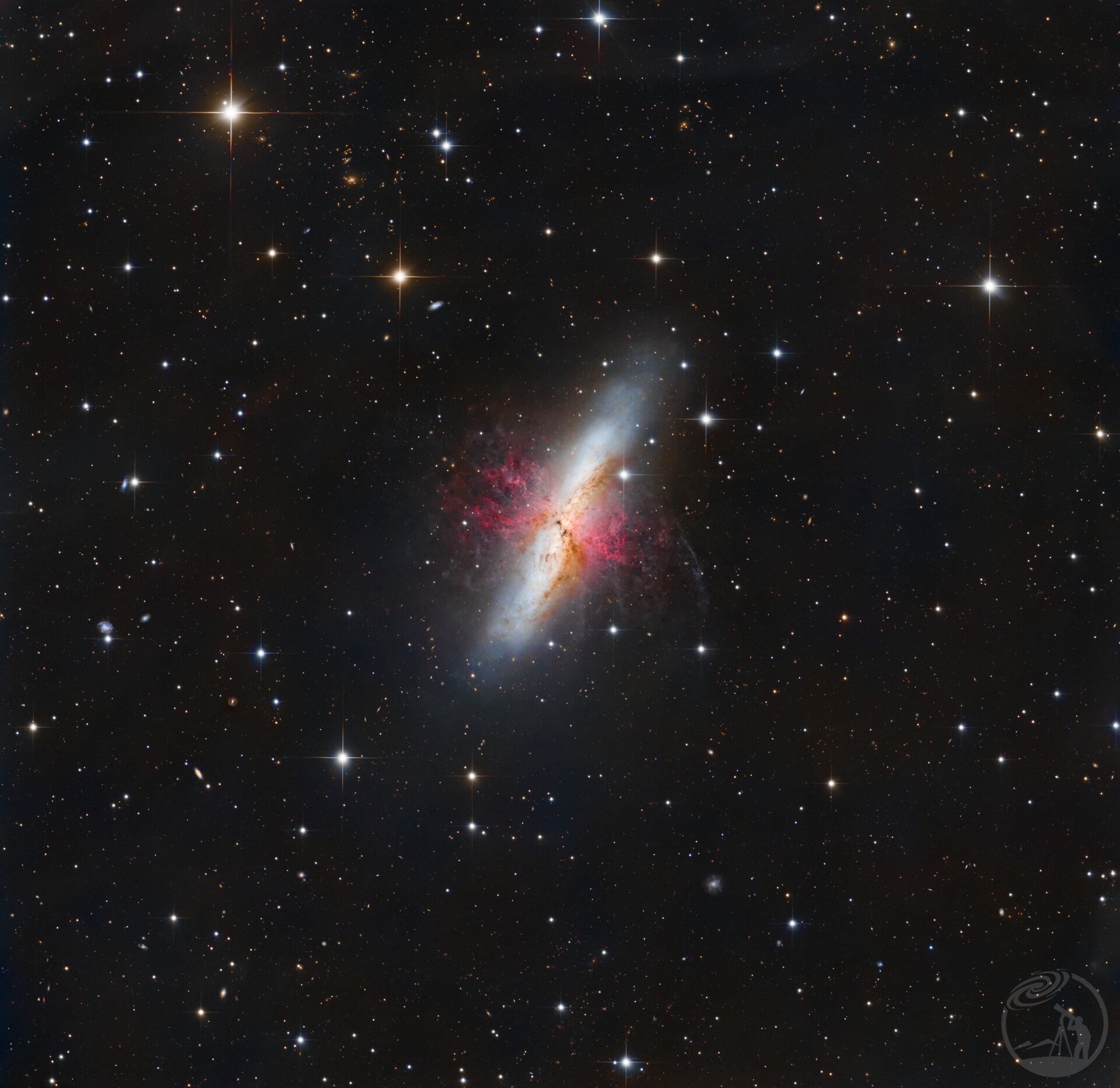 M82雪茄星系