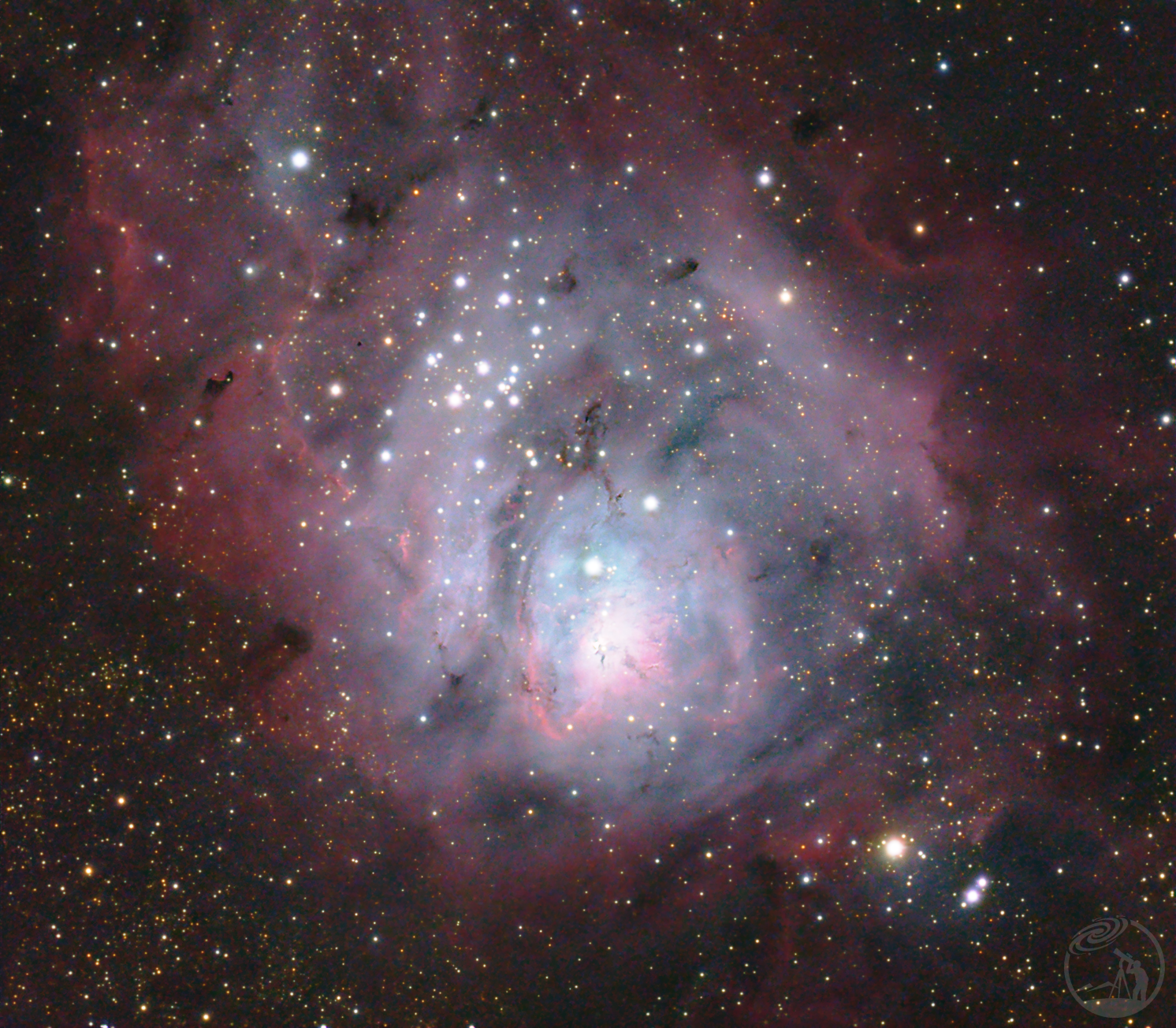 The Lagoon Nebula M8礁湖星云