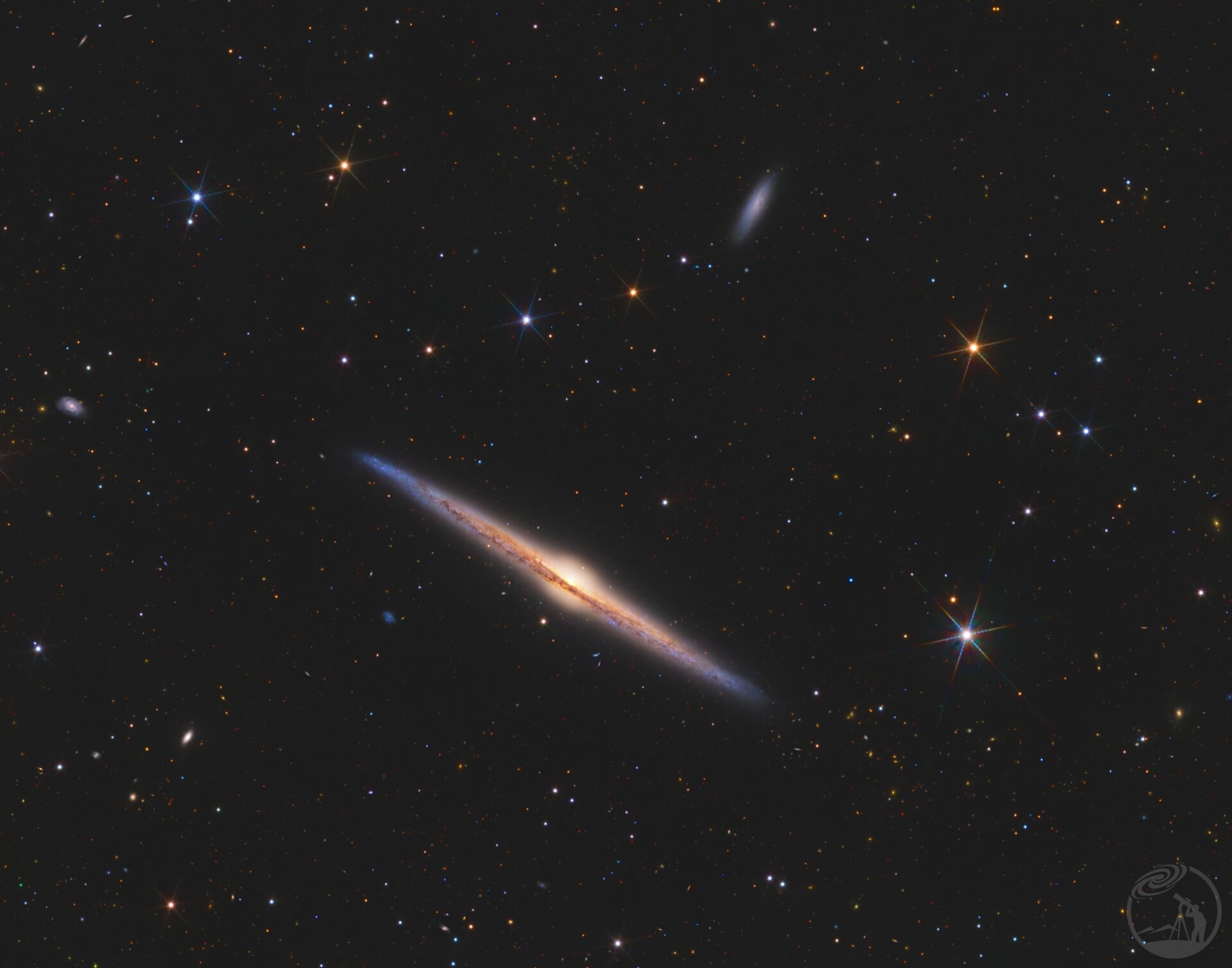 NGC4565侧向星系（针星系）
