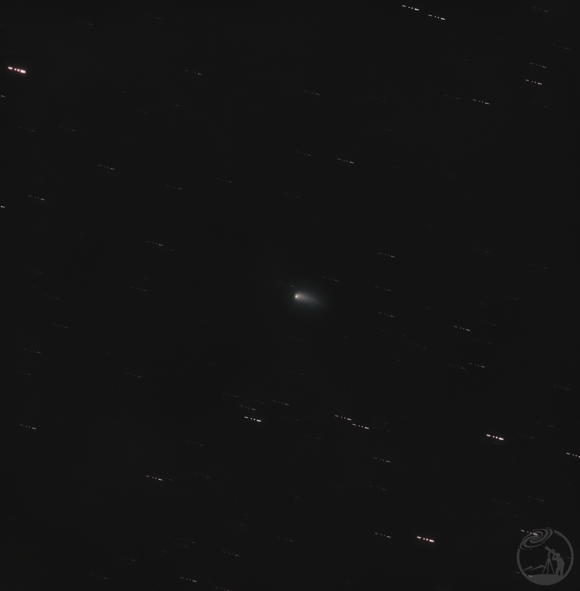 紫金山-阿特拉斯(Tsuchinshan-ATLAS) 彗星