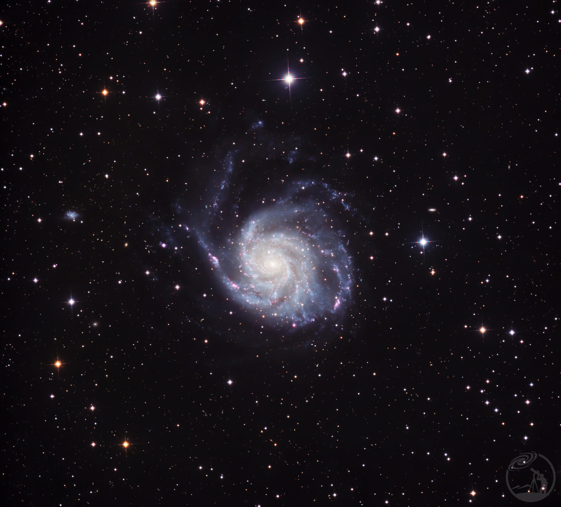 m101大风车星系