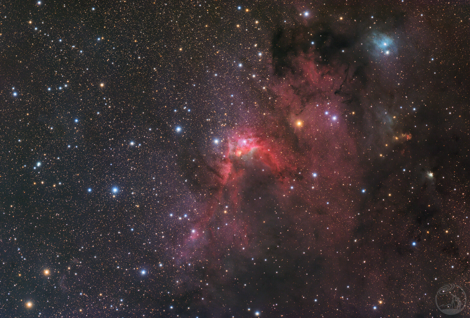 SH2-155洞穴星云