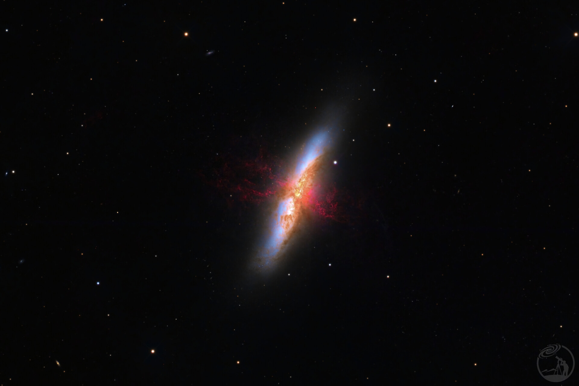 m82