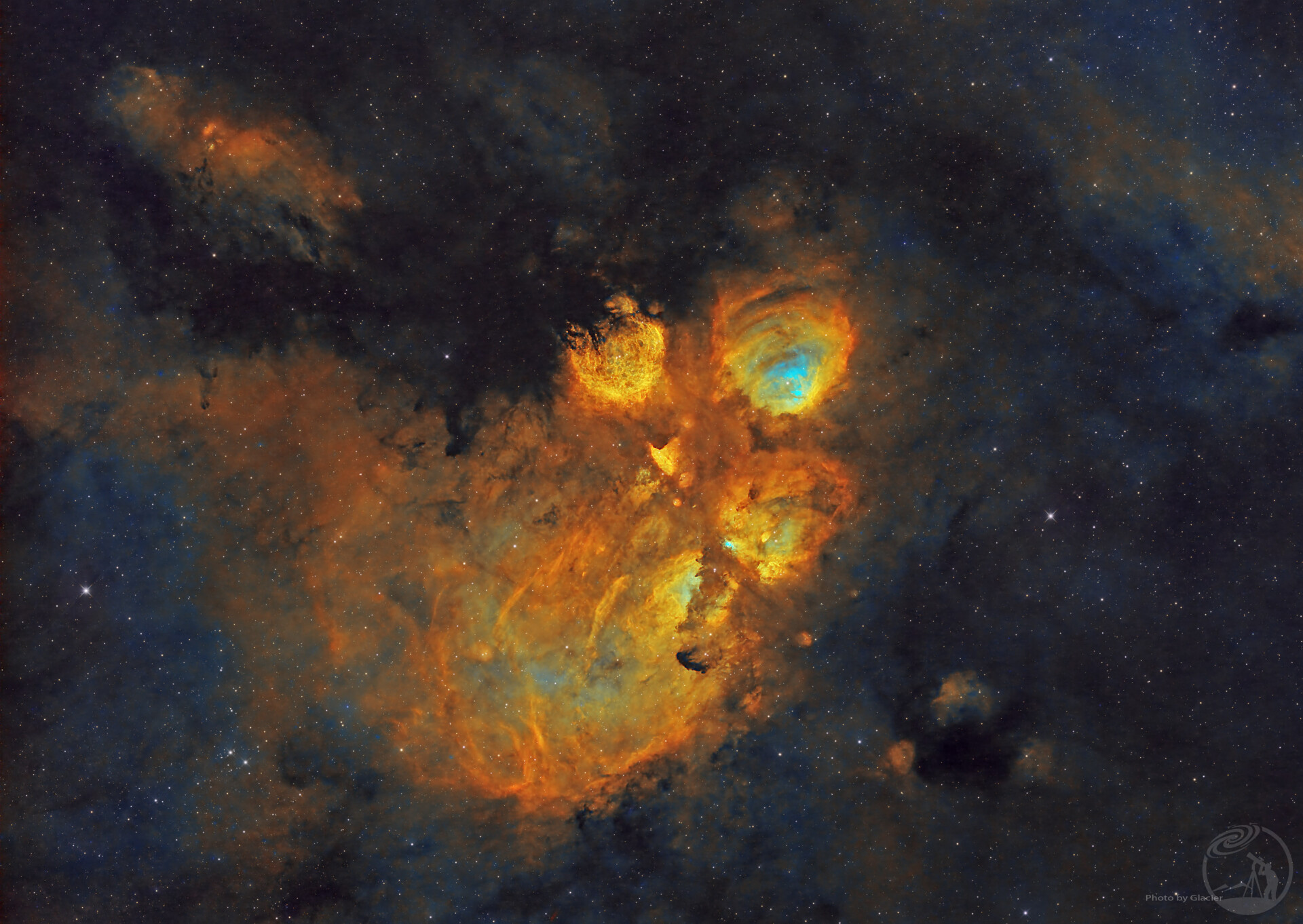 猫爪星云 NGC6334