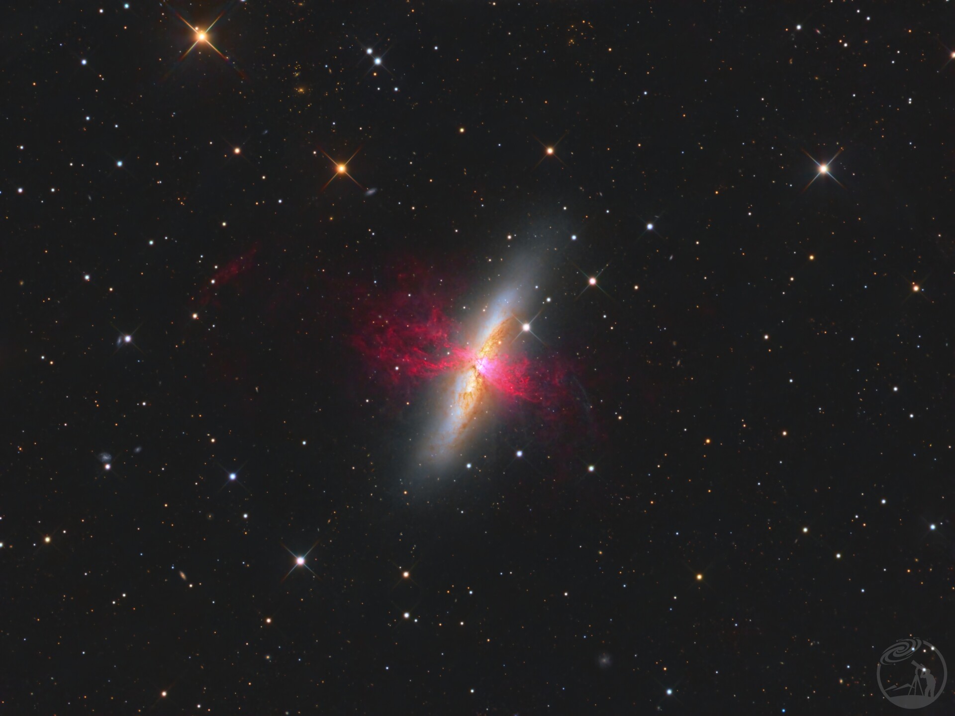 M82雪茄星系LRGBHa