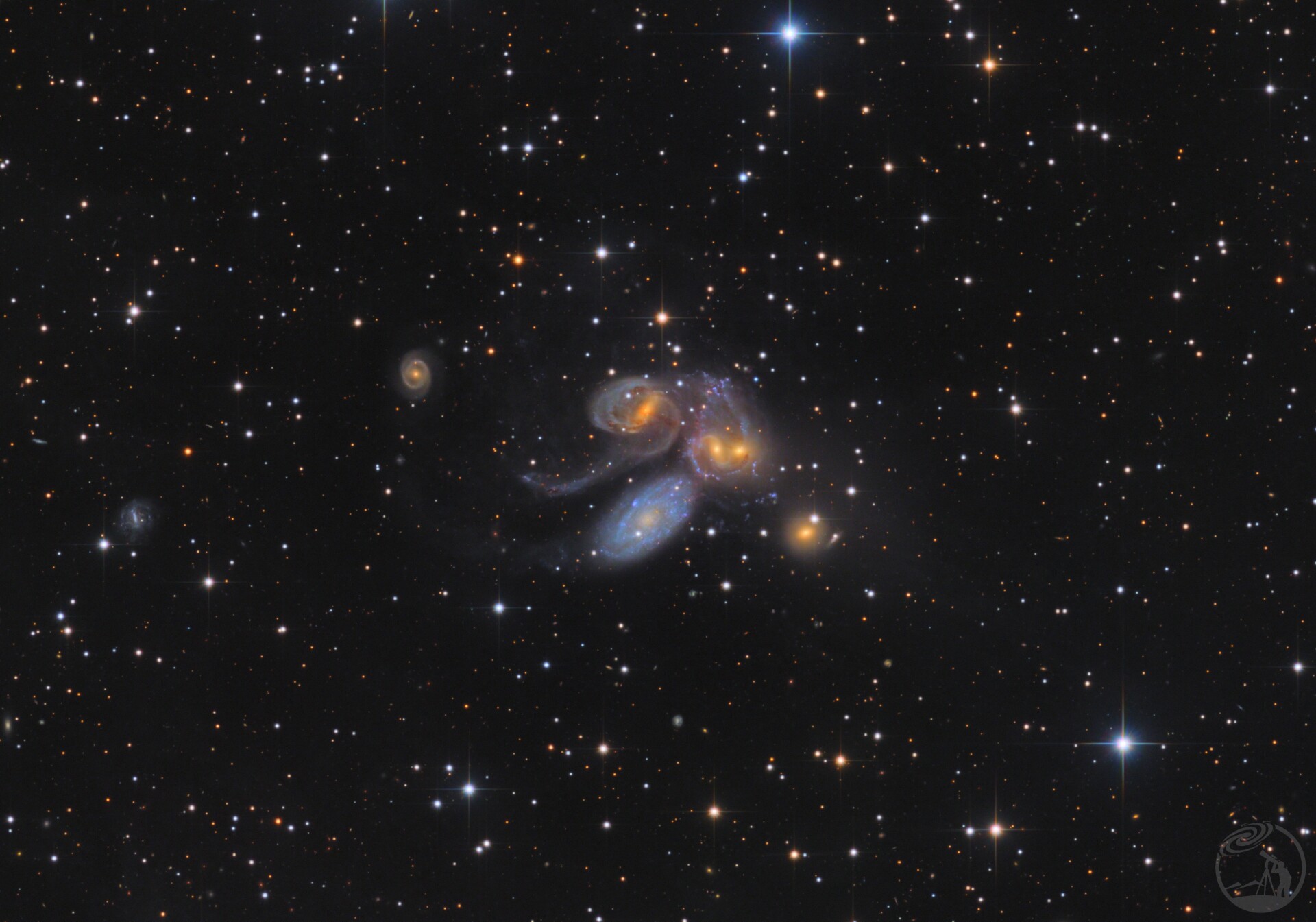 MGC7317-斯蒂芬五重星系