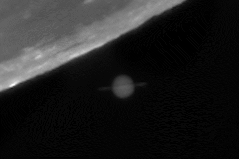 月掩土星 黑白伪HDR