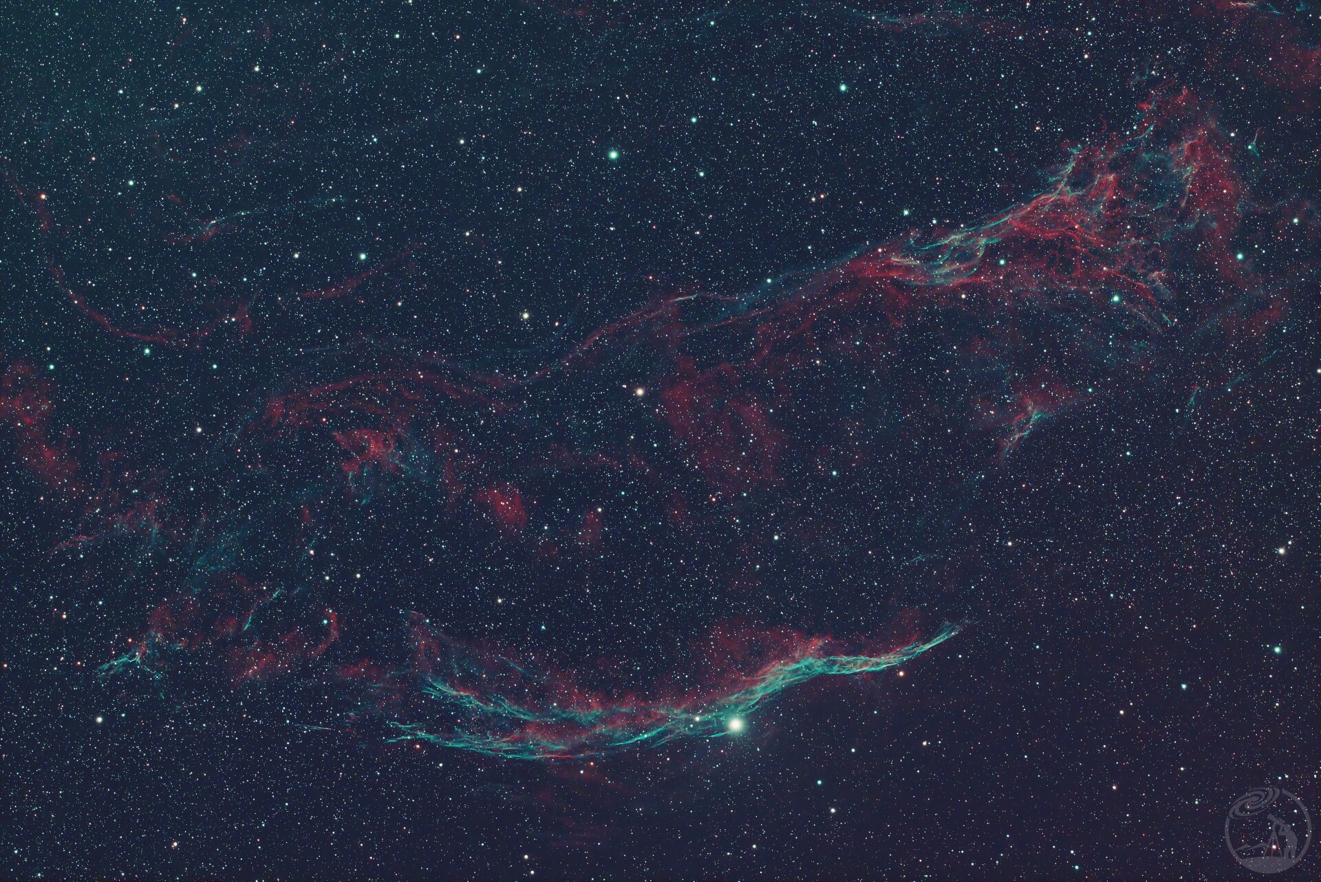 西面纱星云 NGC6960