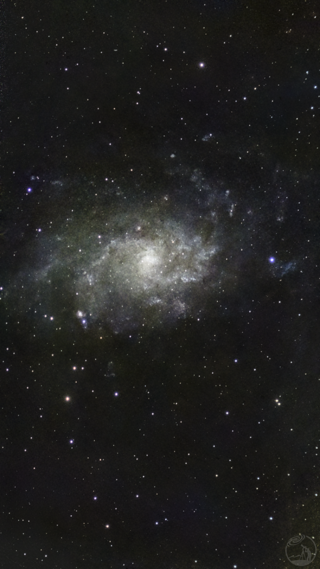 M33三角座星系