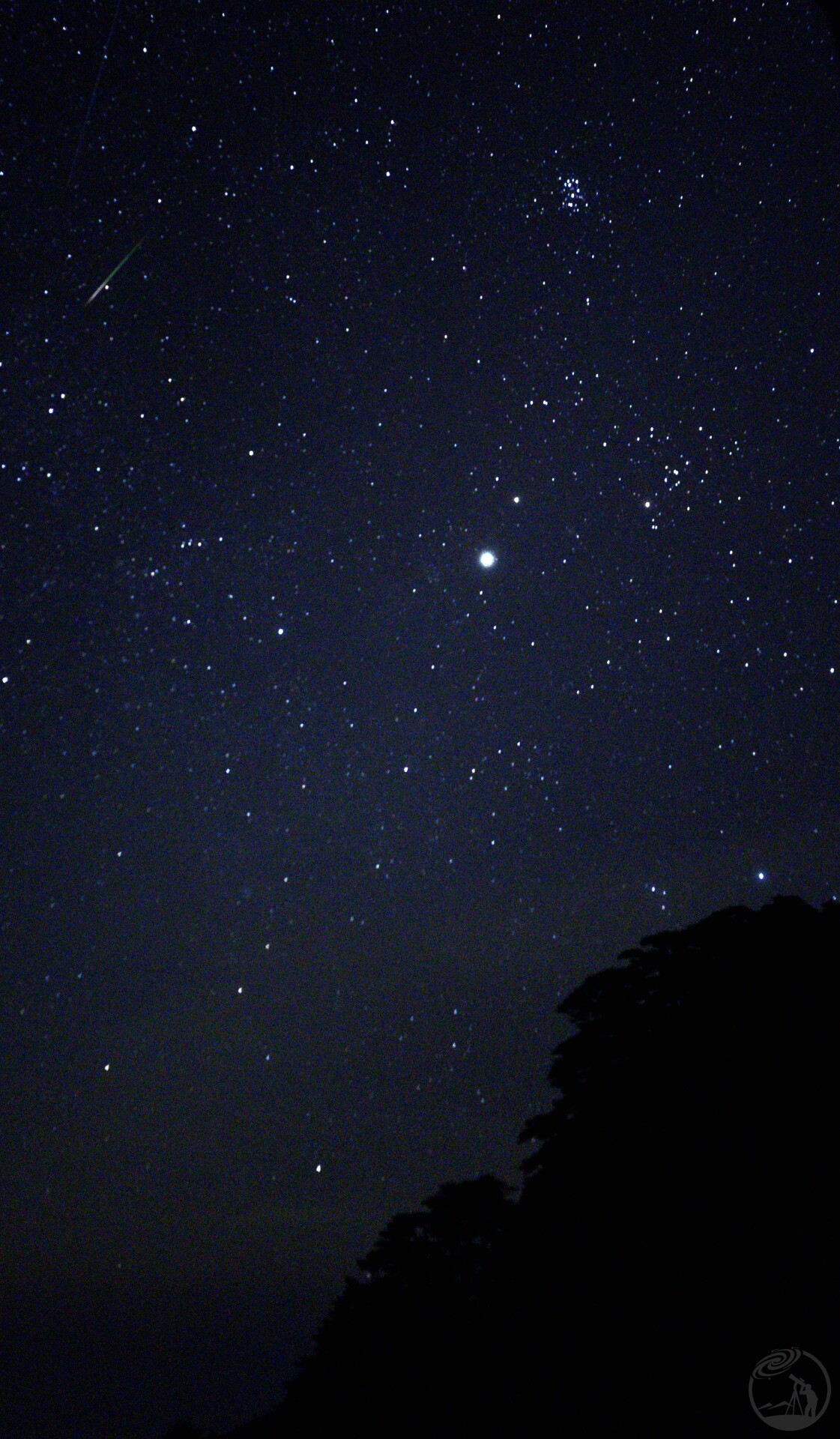 “妙笔生花”上空的流星