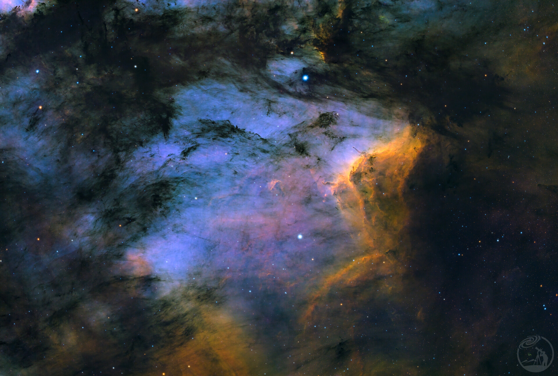 鹈鹕星云（IC5070）
