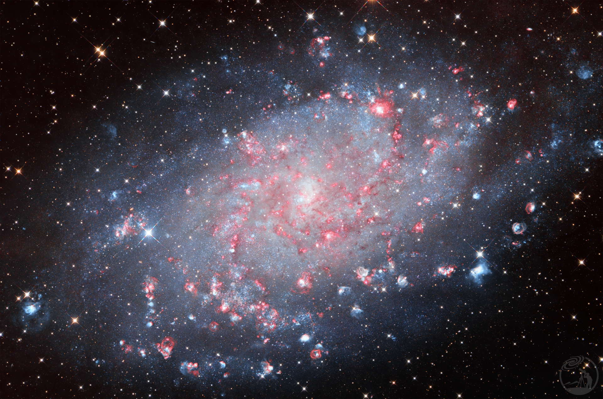 M33