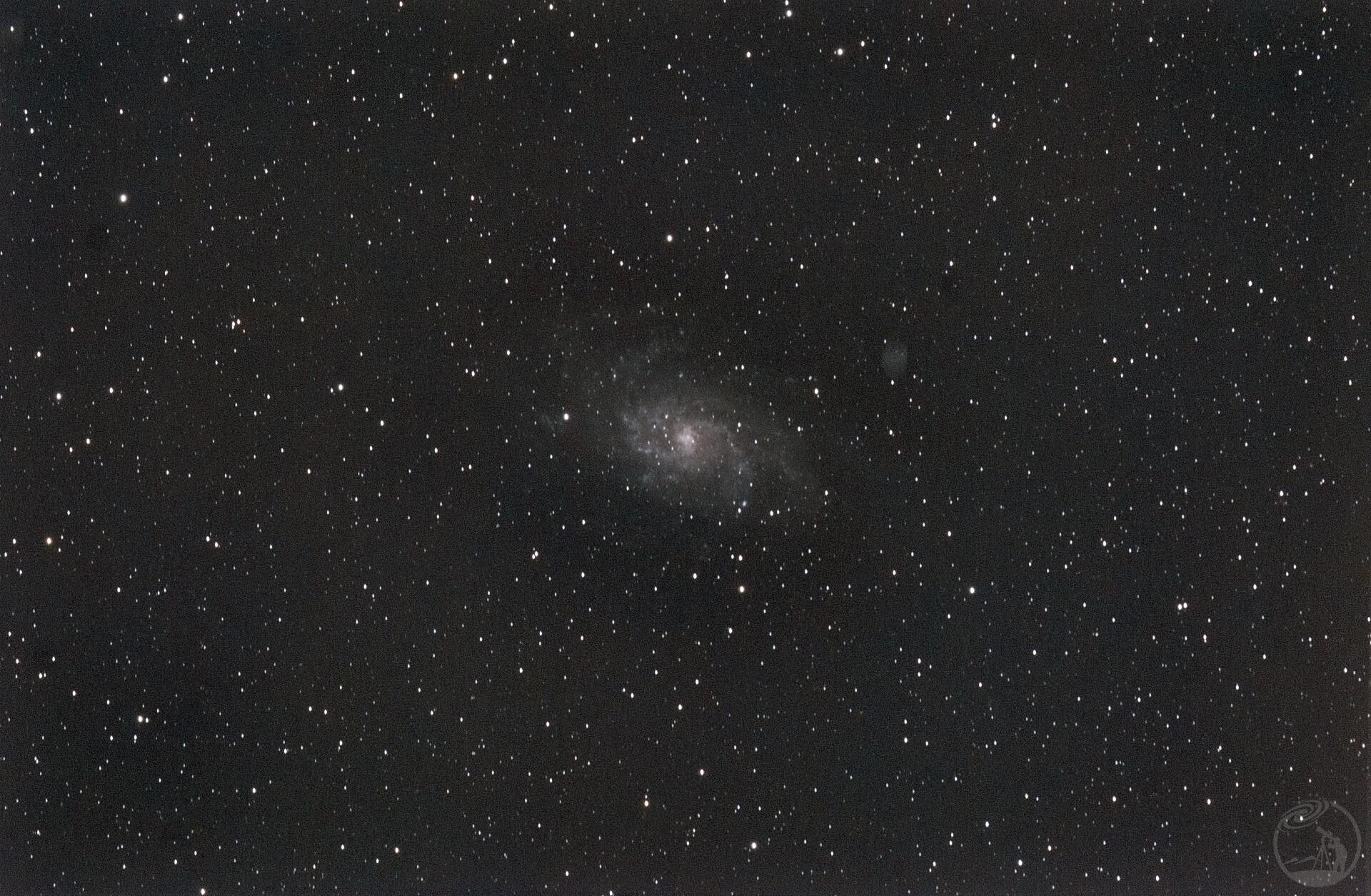 M33-三角座星系