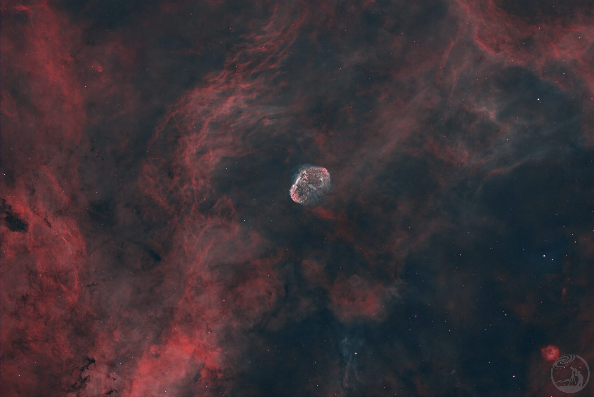 眉月星云