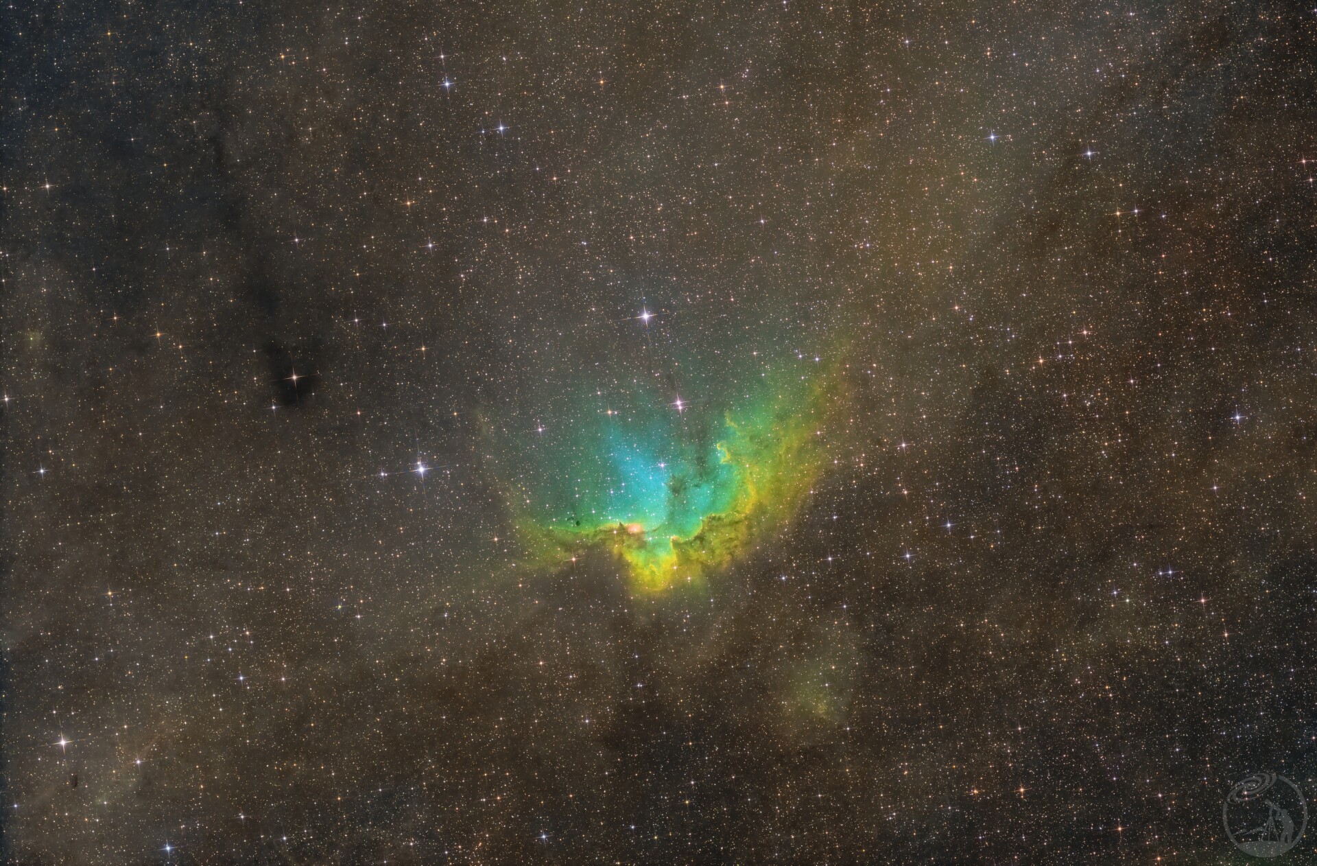 八级拍巫师星云ngc7380
