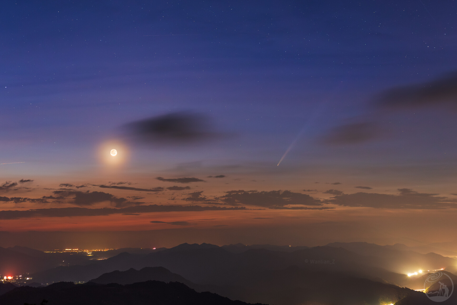 10.1 紫金山彗星和残月