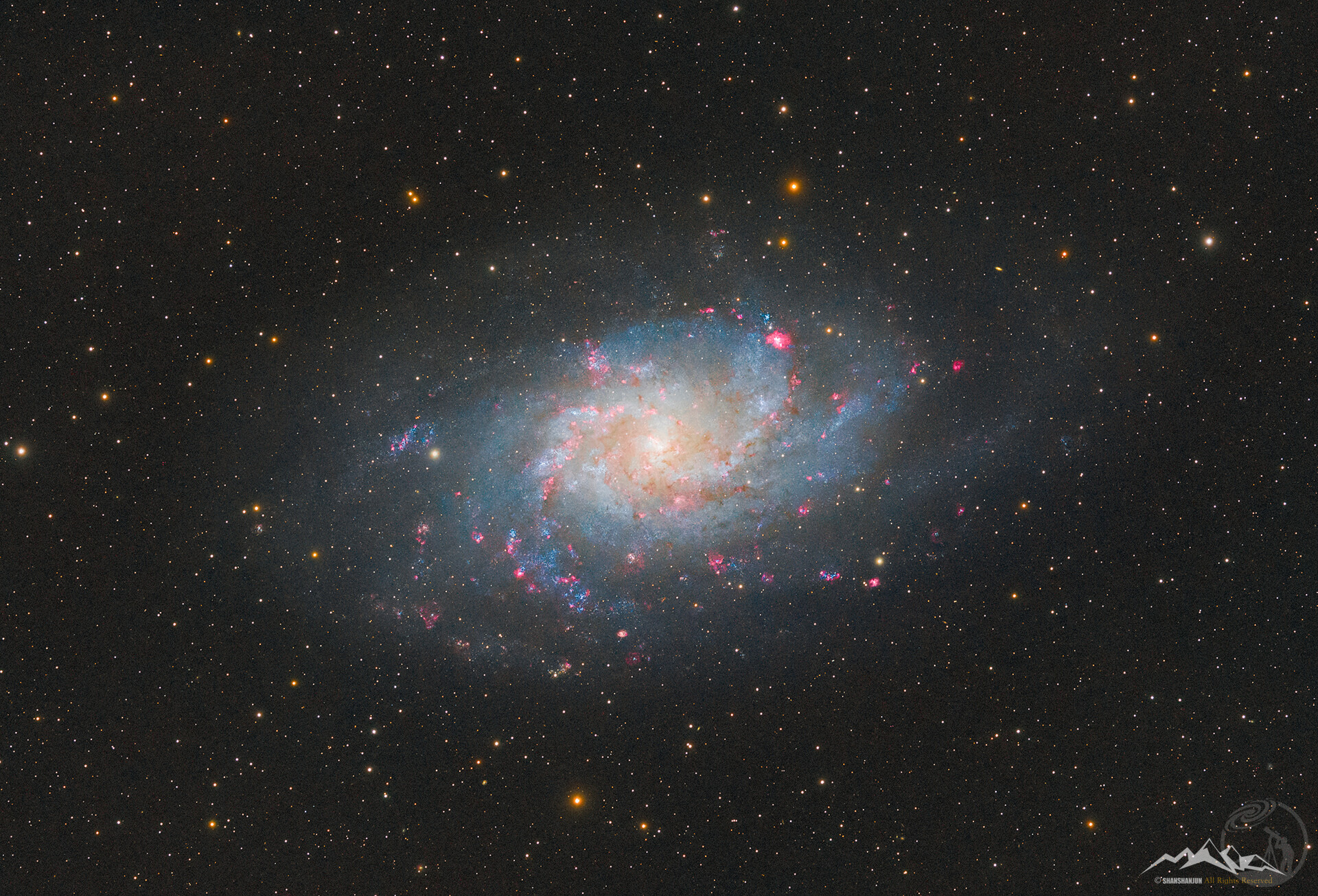 M33三角座星系 彩机拍小红花！