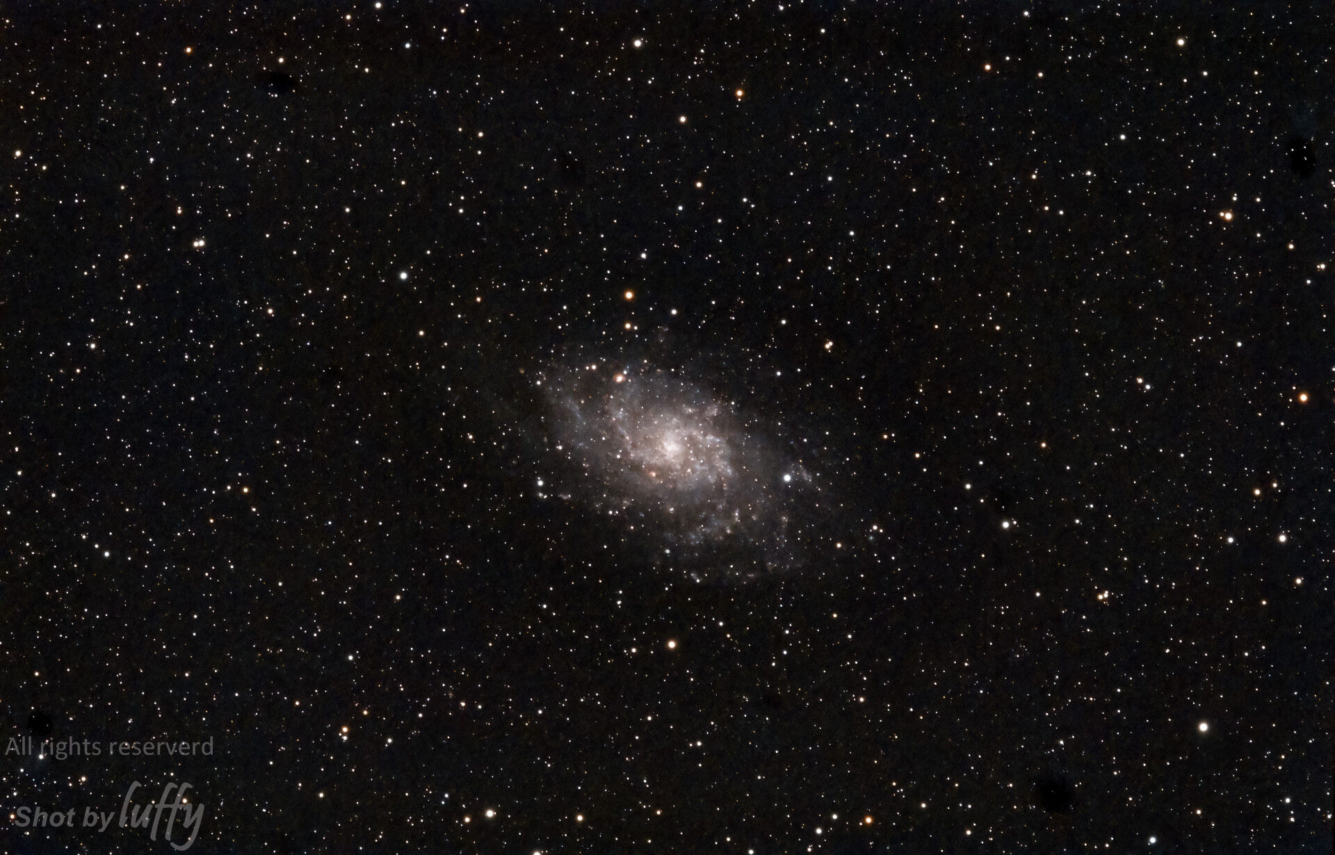 M33-三角座星系