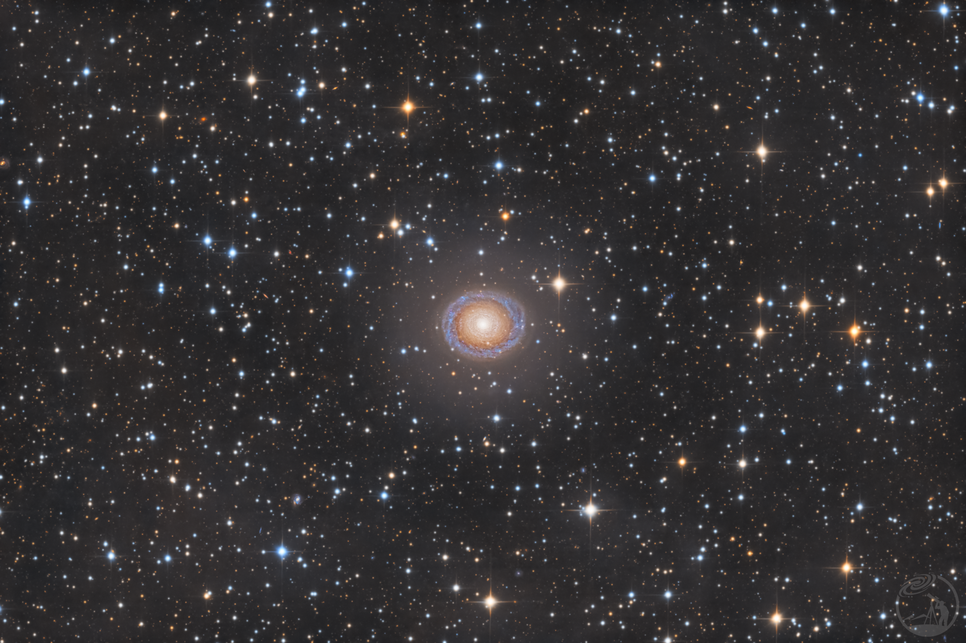 NGC7217无棒螺旋星系