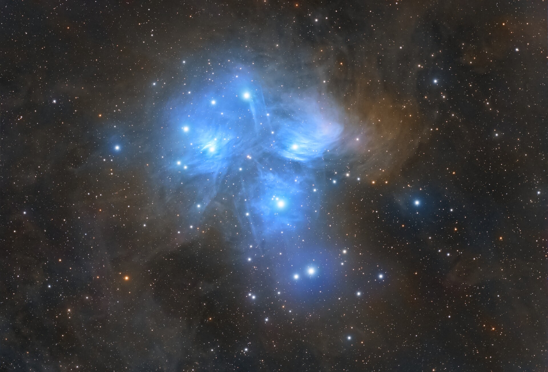 M45 昴星团