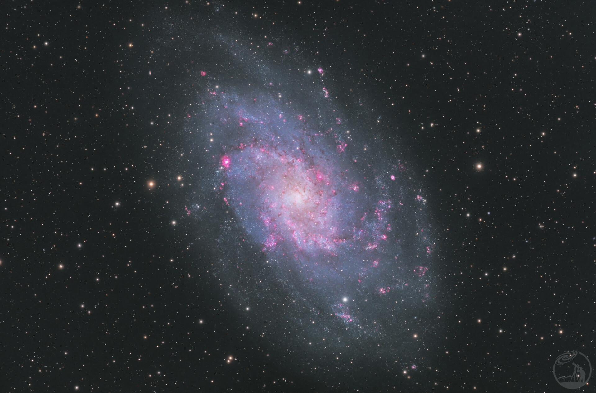 M33三角座星系v1