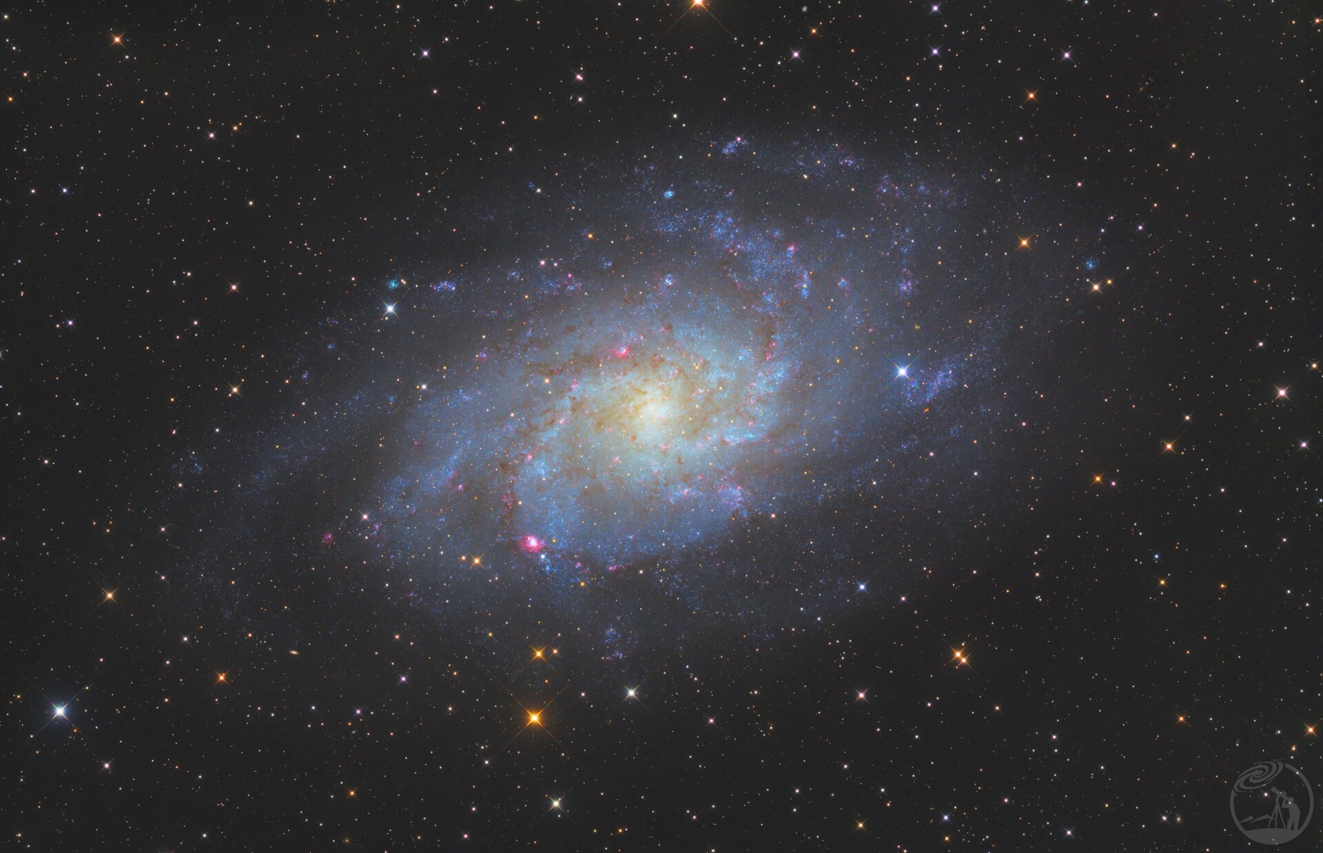 m33