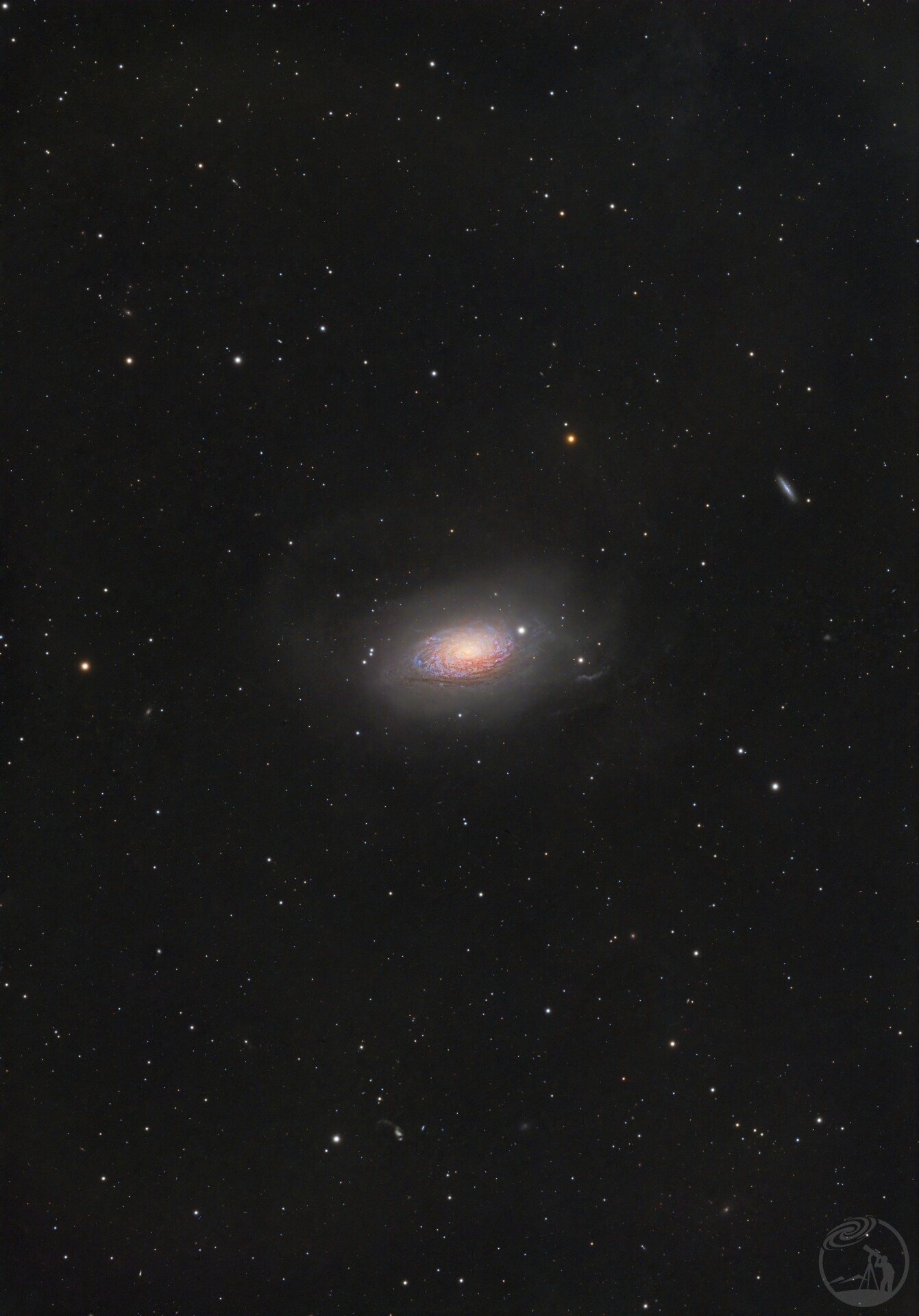 M63向日葵星系与潮汐尾