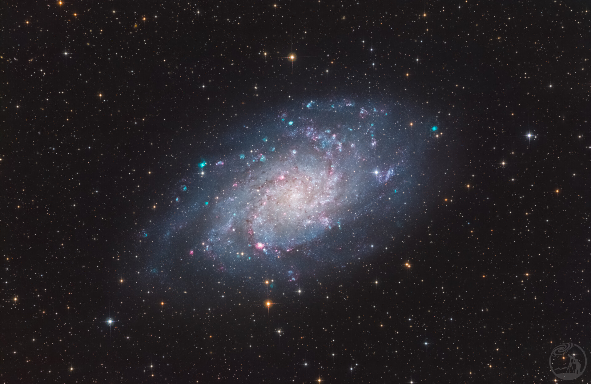 m33