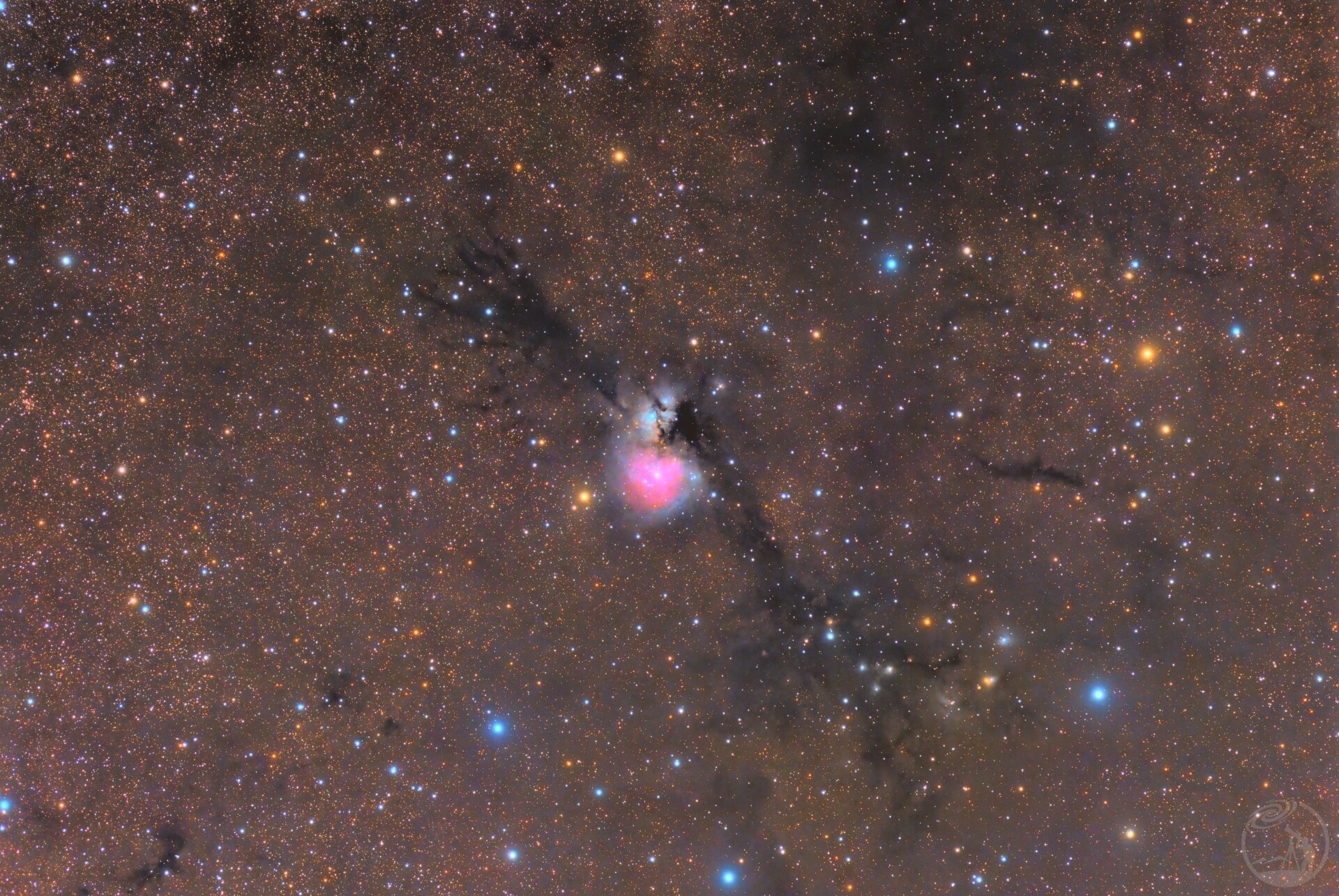 sh2-82小茧星云