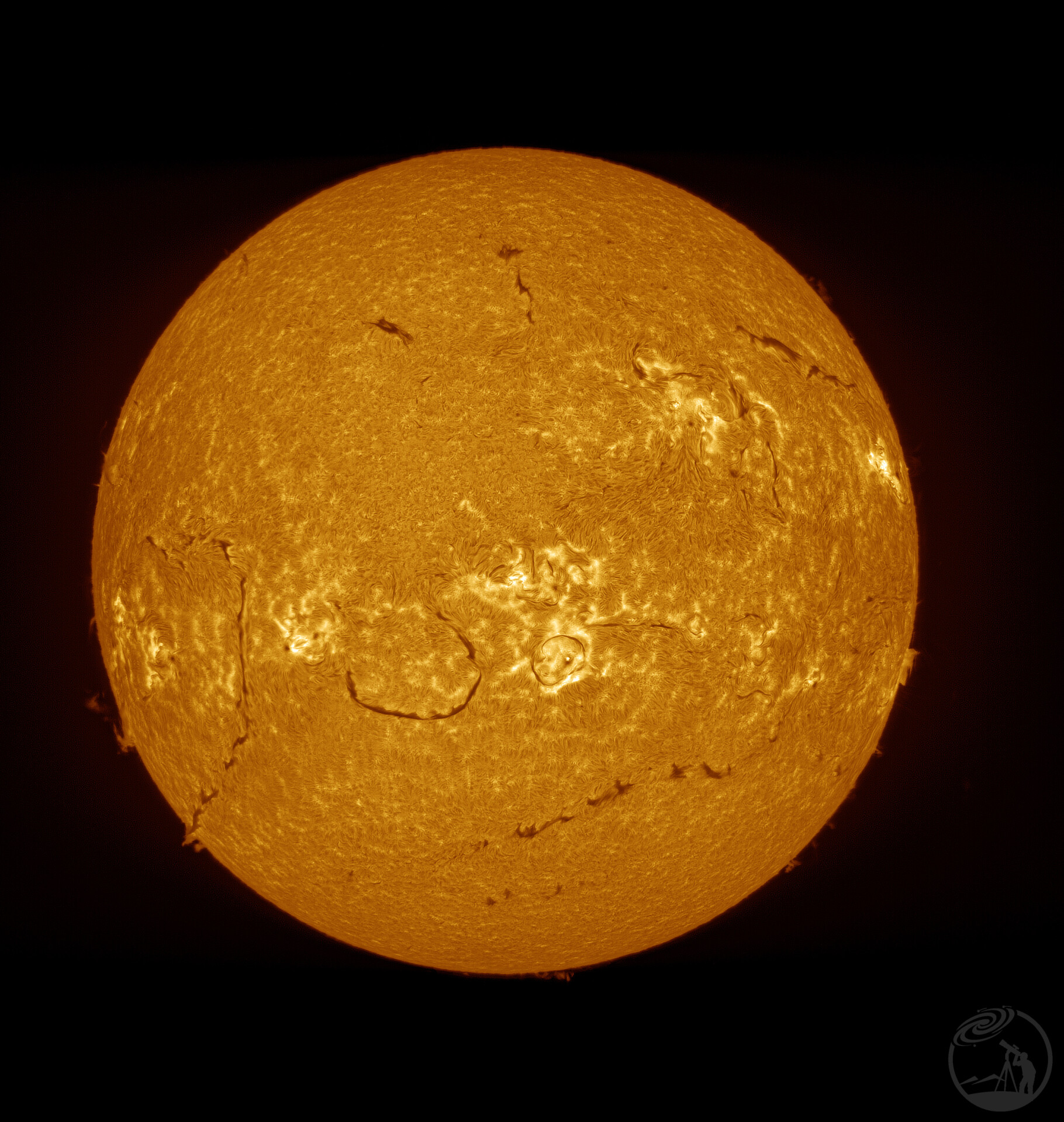 2025-01-01太阳光谱仪线扫Ha/CaH