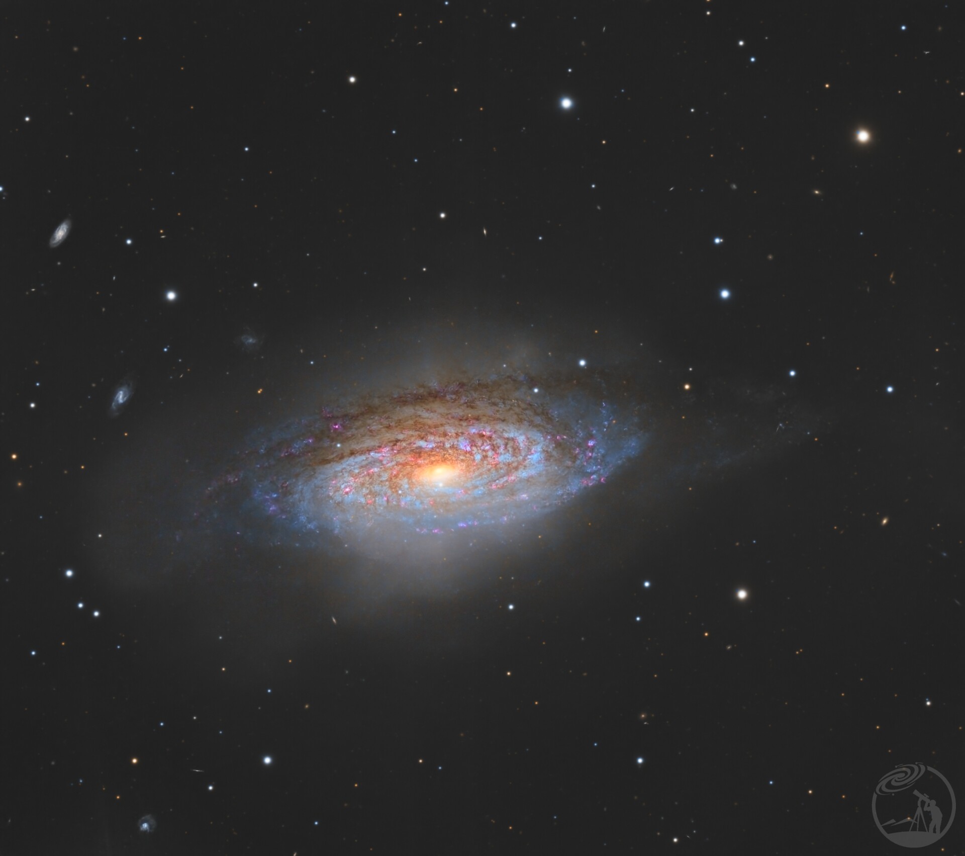 NGC3521