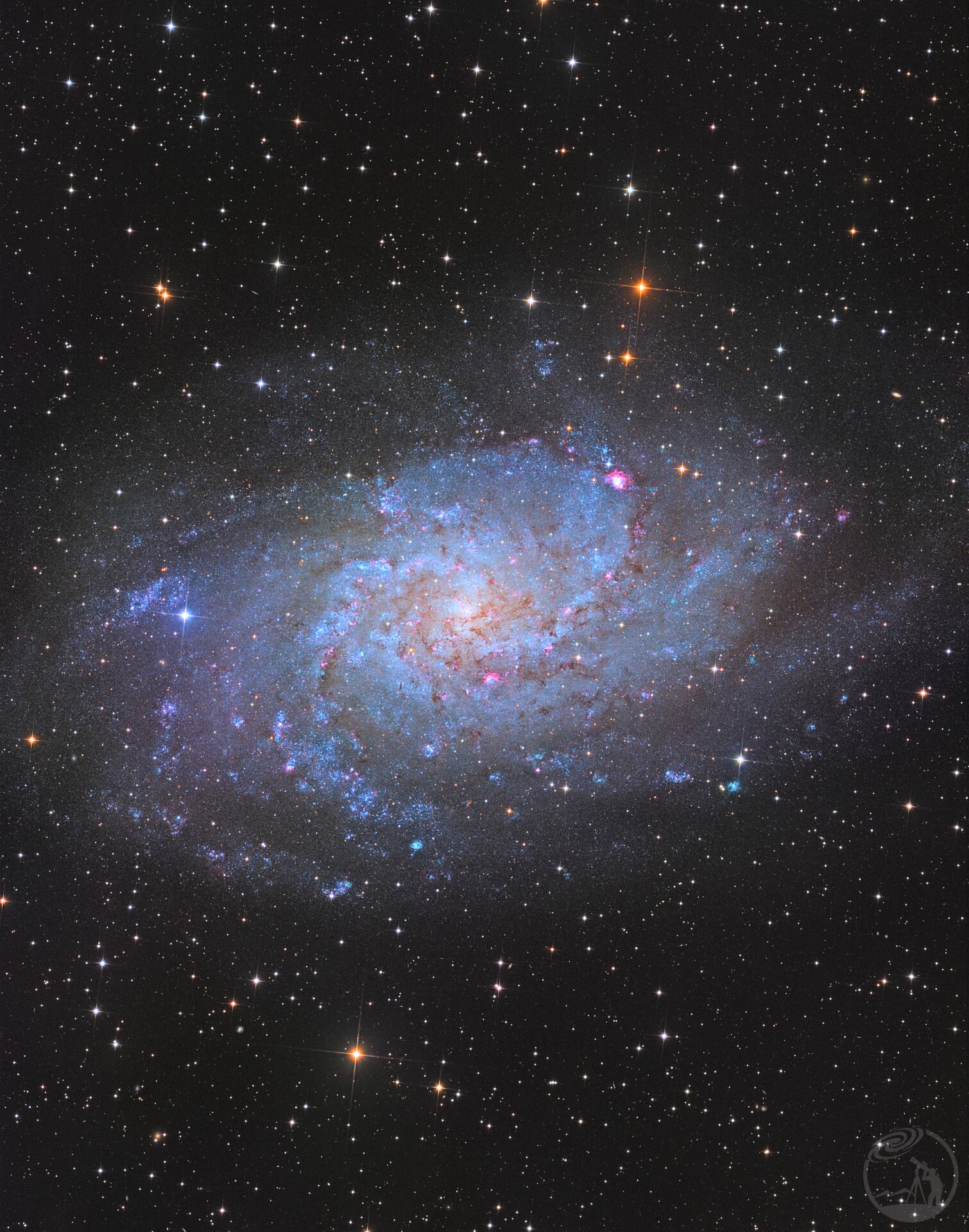 M33lrgb