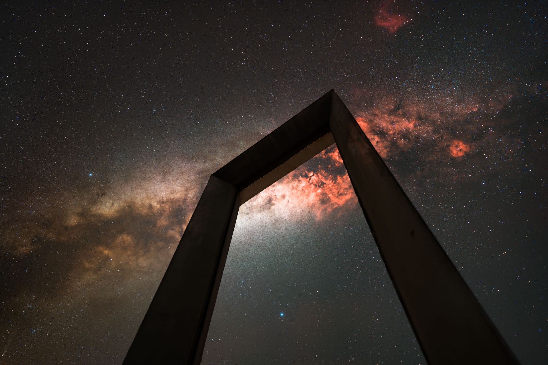 通往天际的时空之门