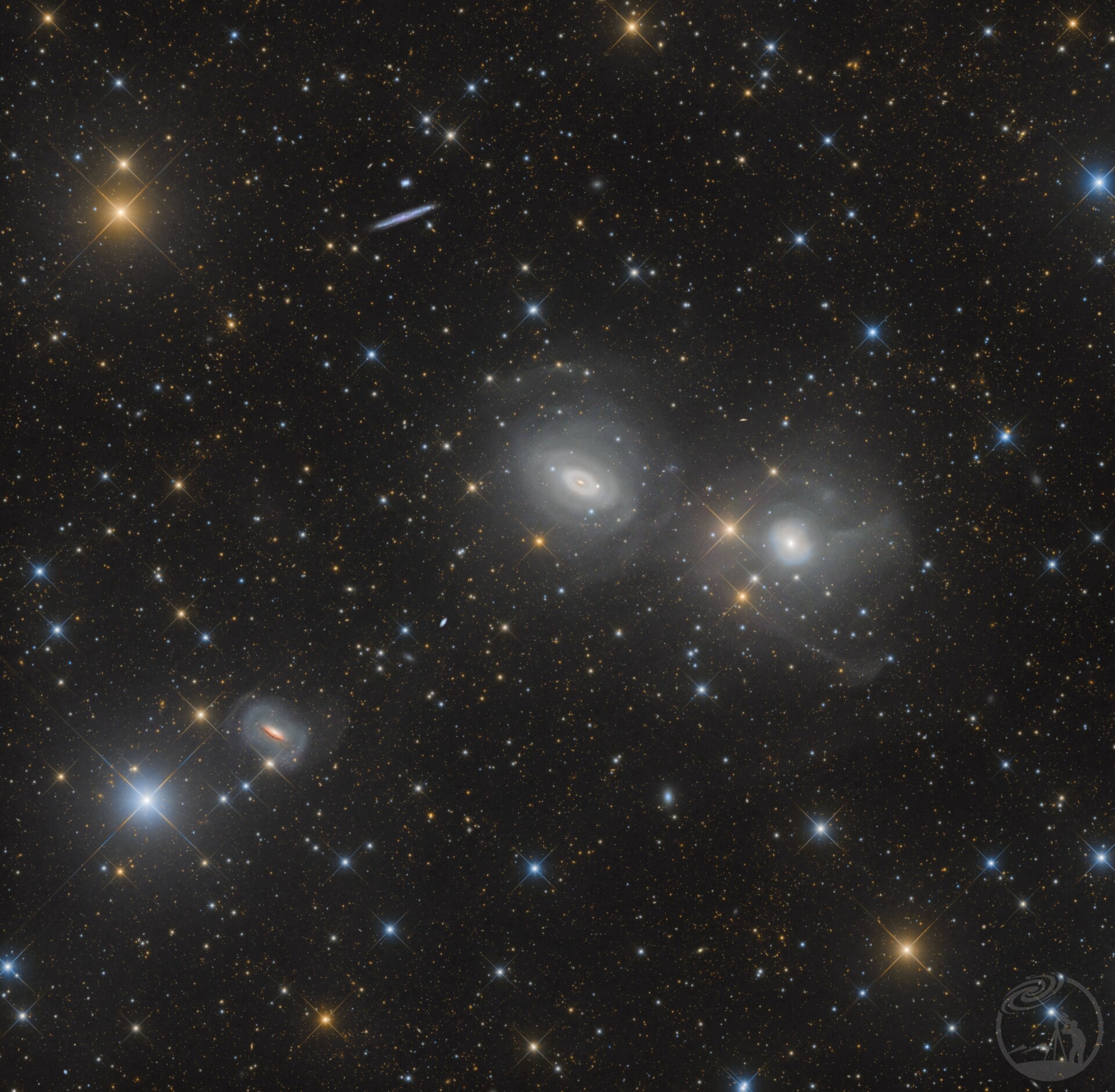 NGC1553/剑鱼座三兄弟