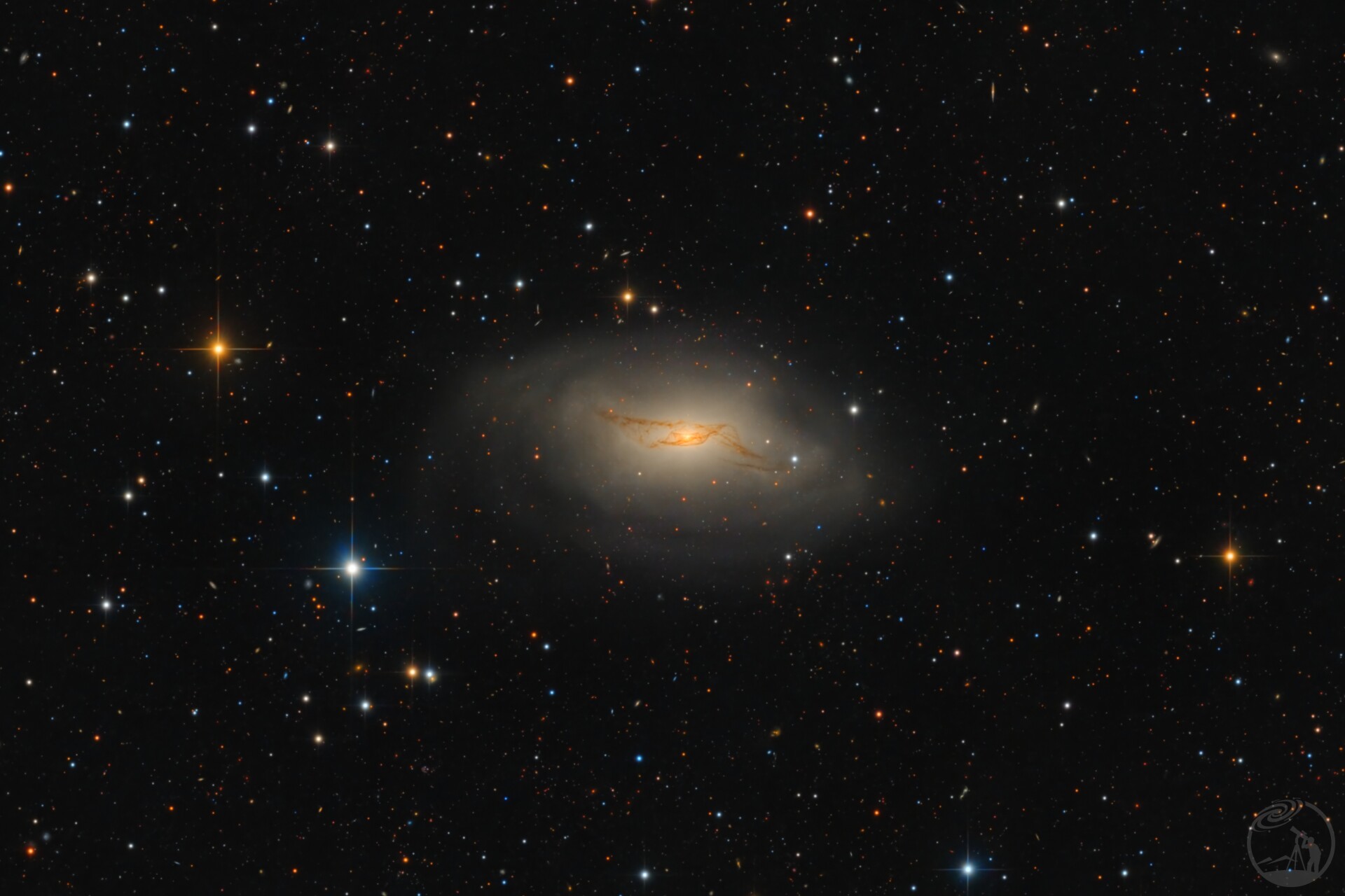 NGC 4753 鸟巢星系