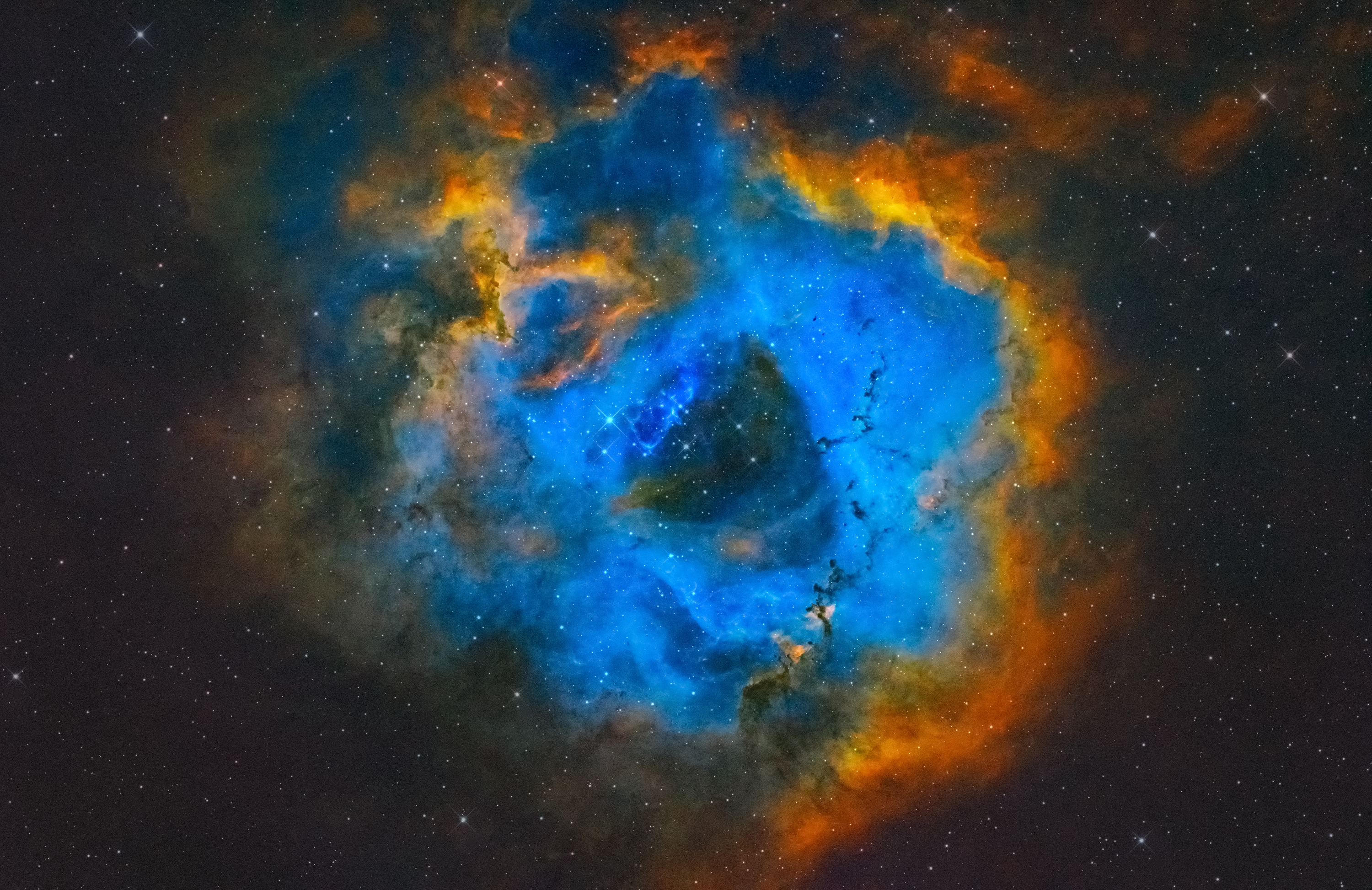 哈勃色玫瑰星云