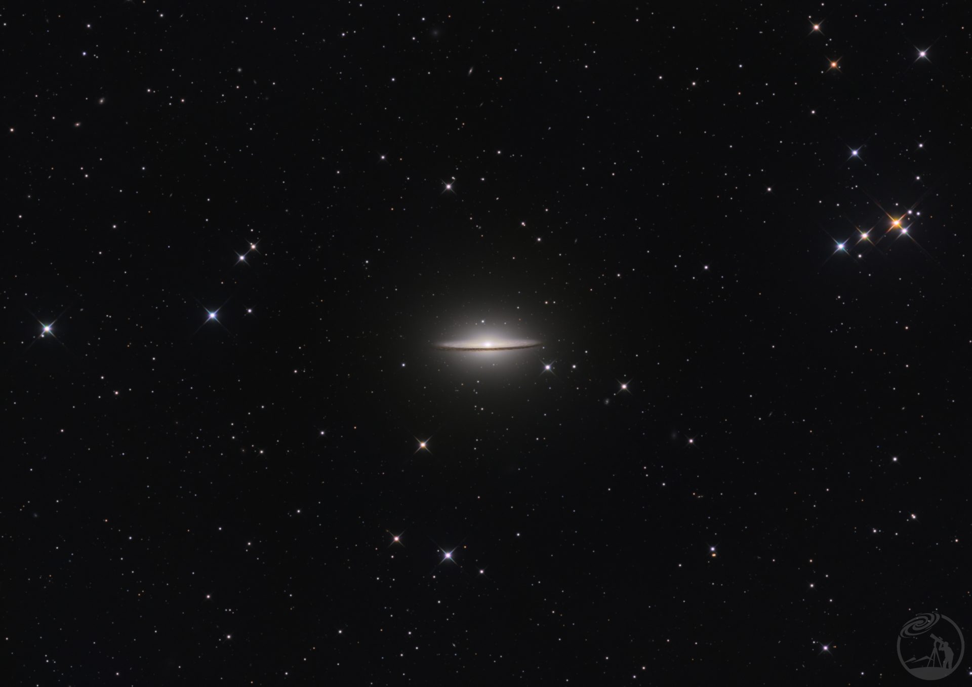 M104草帽星系