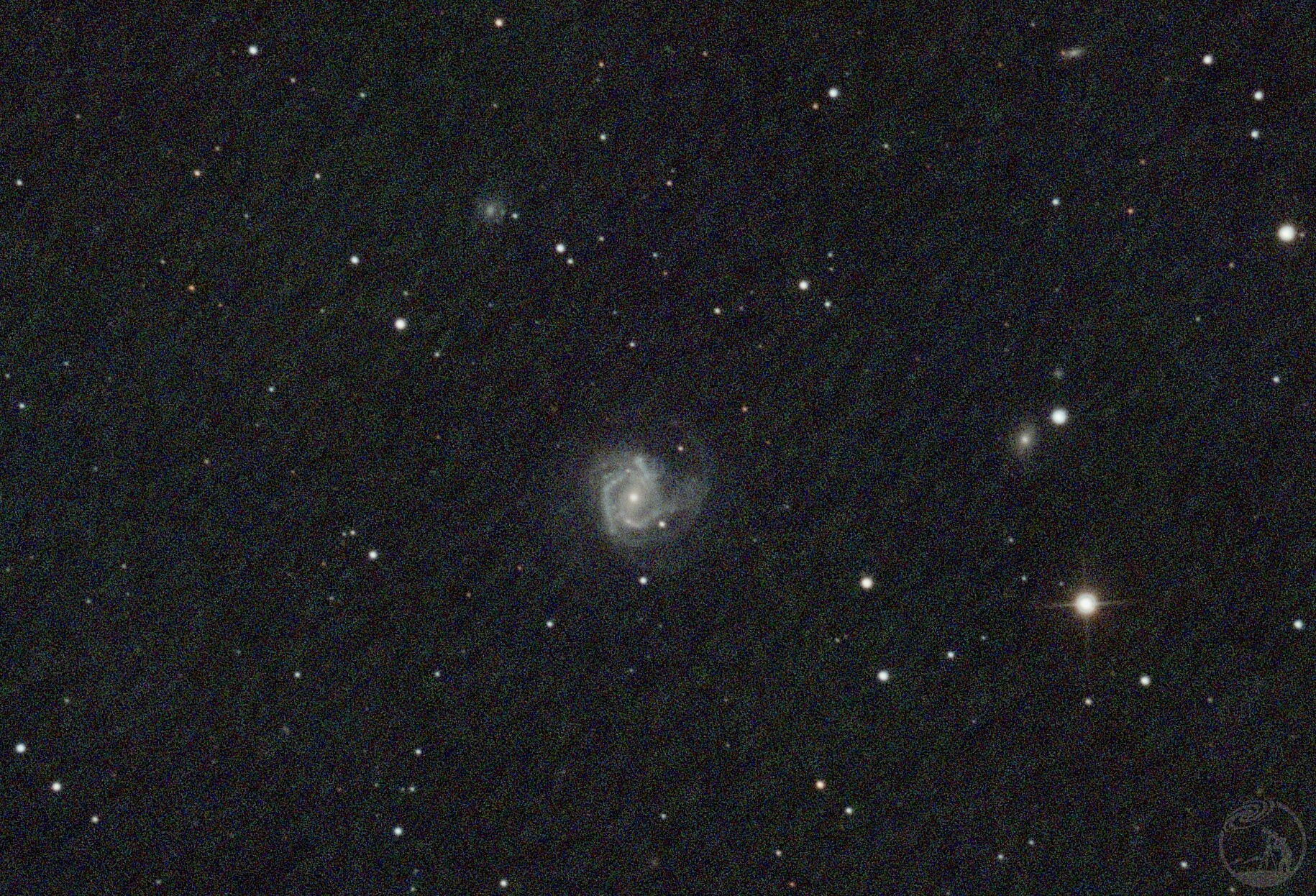 m61, 相互作用星系ngc5566, ngc5560