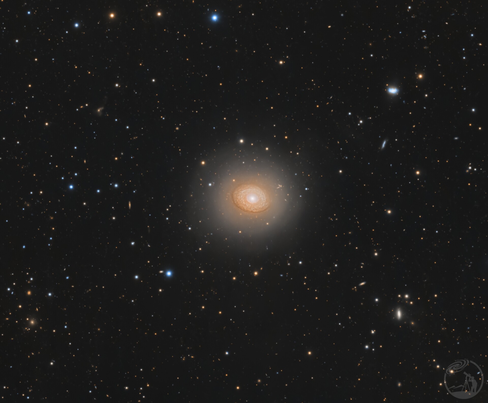 NGC 2775