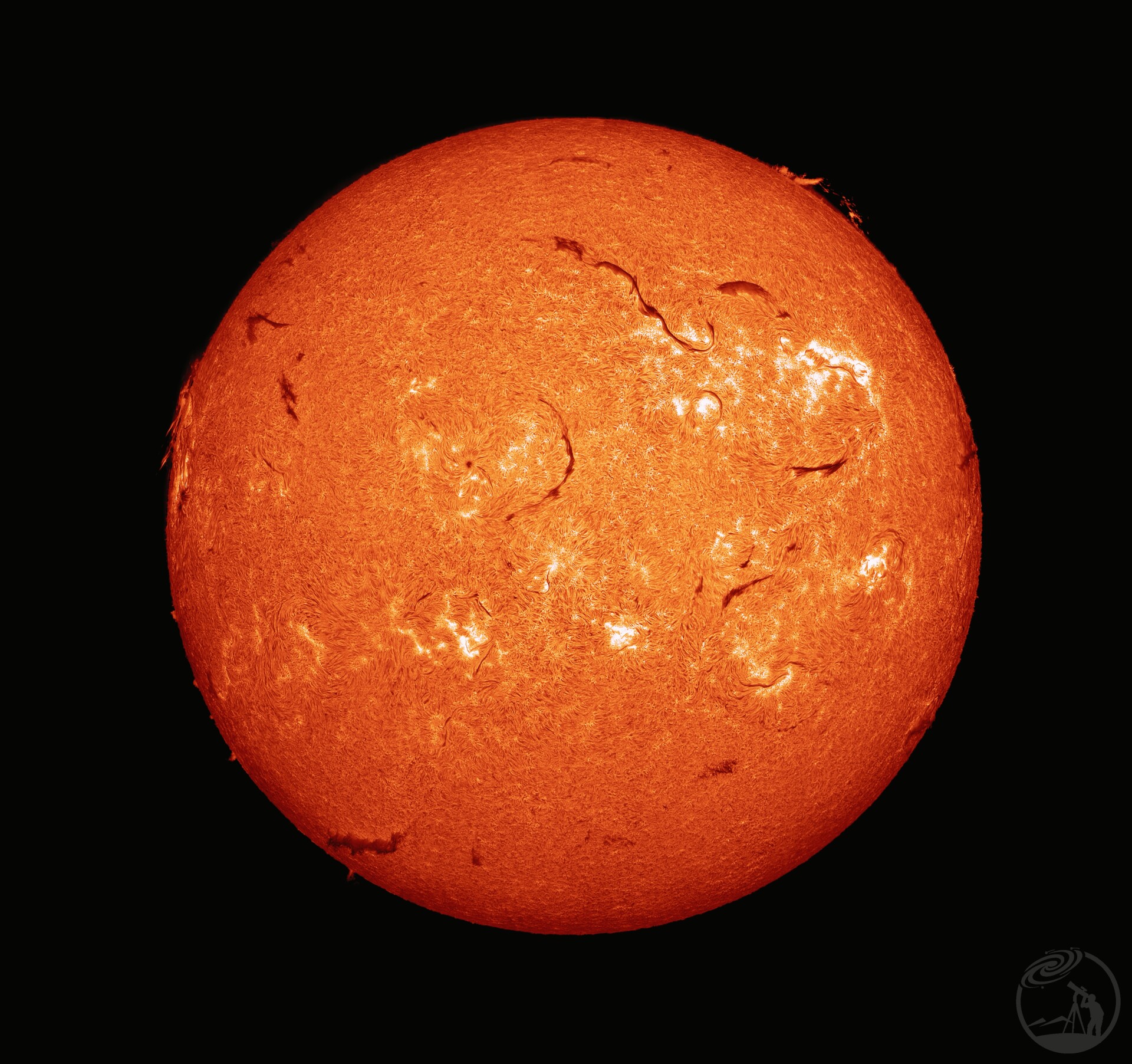 太阳色球层 20250429