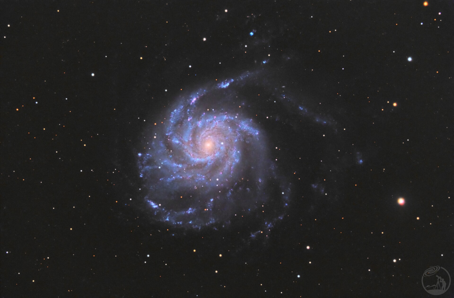 M101风车星系