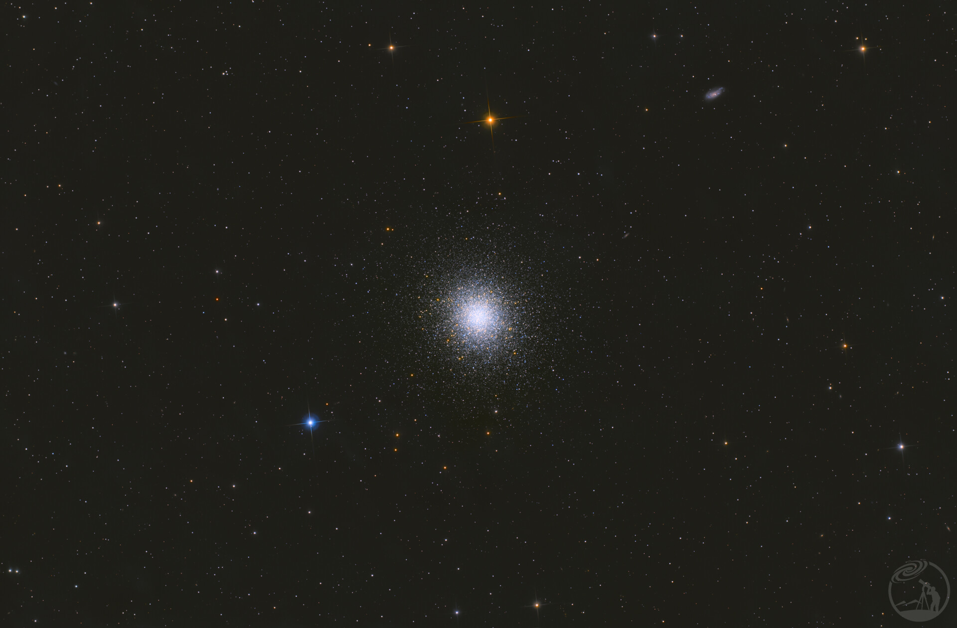 M13仙武座球状星团