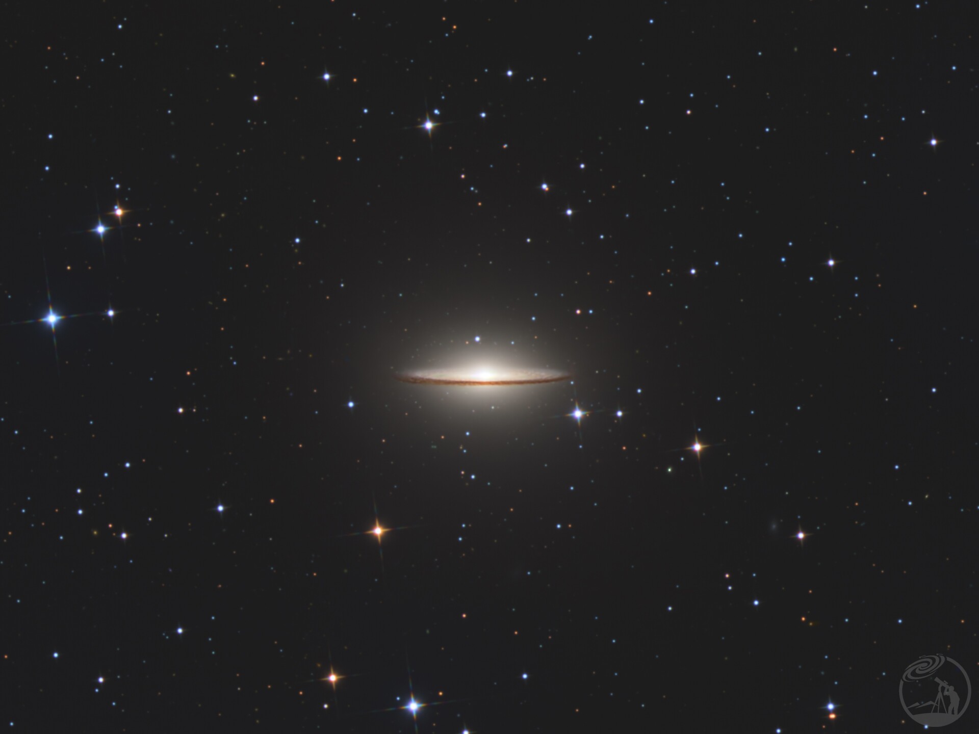 M104 草帽星系